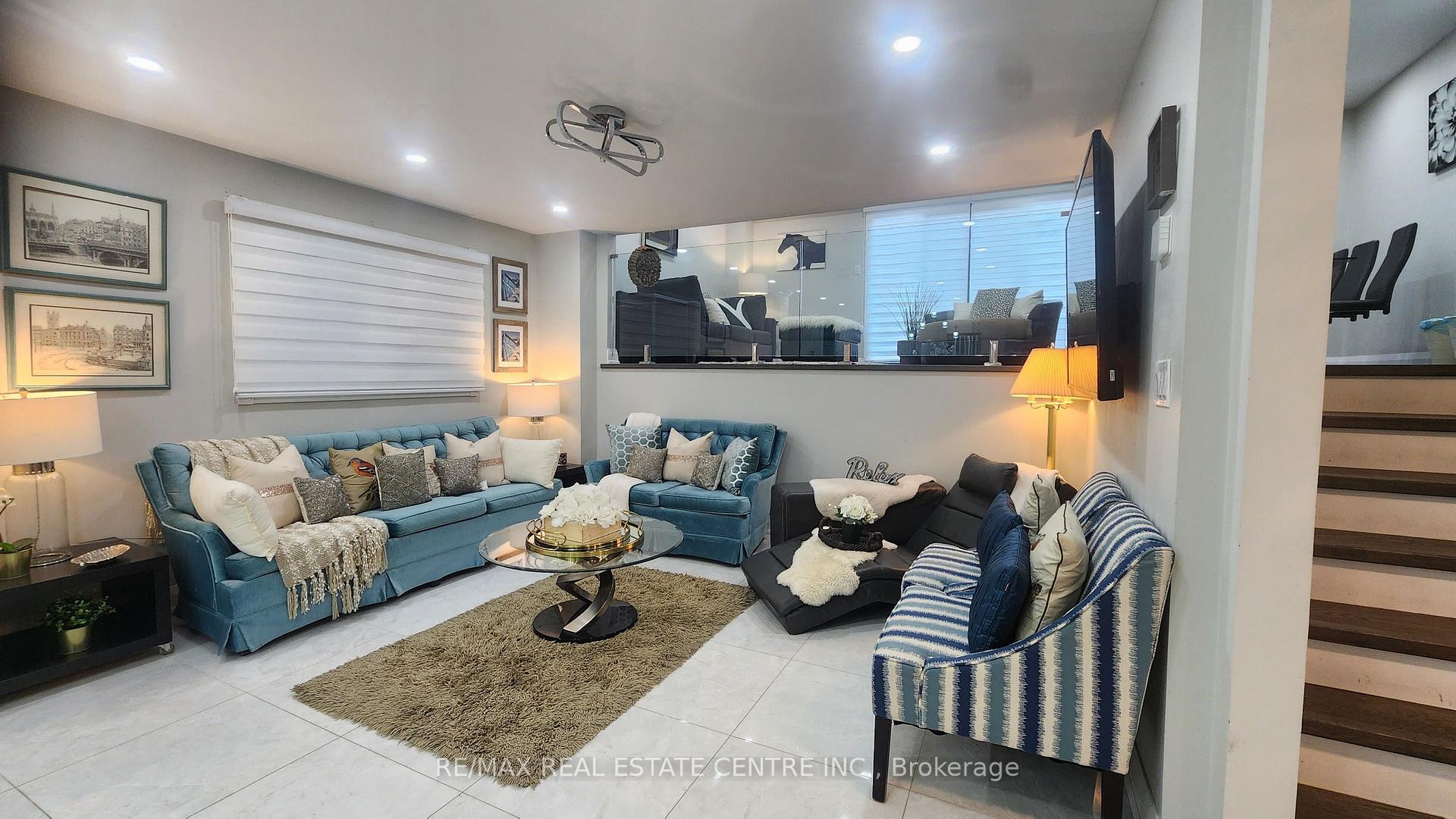 Photo 8 of Unit Main, 4079 Trapper Crescent, Mississauga, Erin Mills — HOMEH