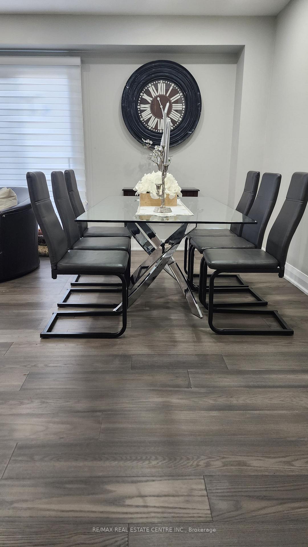 Photo 11 of Unit Main, 4079 Trapper Crescent, Mississauga, Erin Mills — HOMEH
