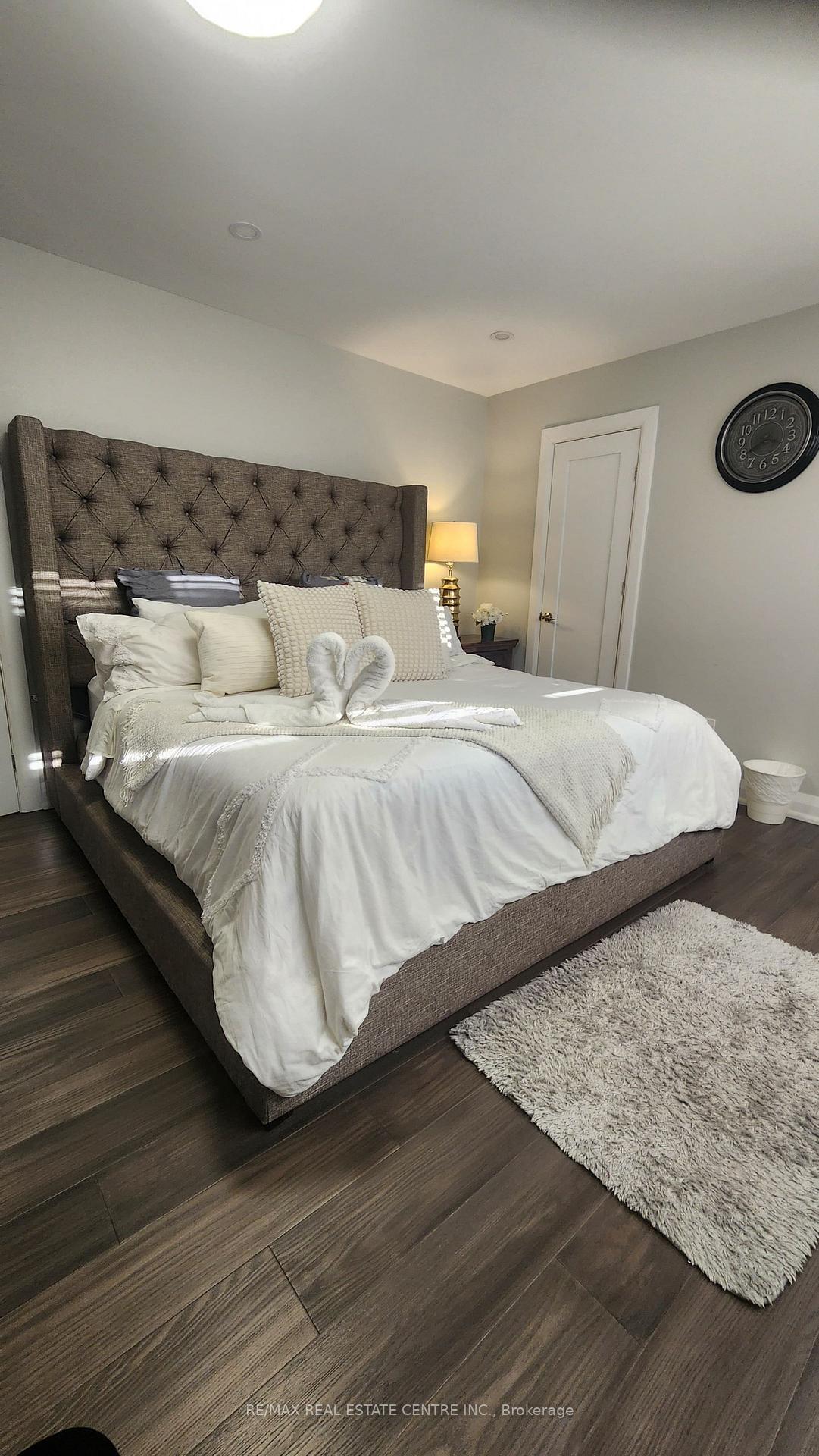 Photo 20 of Unit Main, 4079 Trapper Crescent, Mississauga, Erin Mills — HOMEH