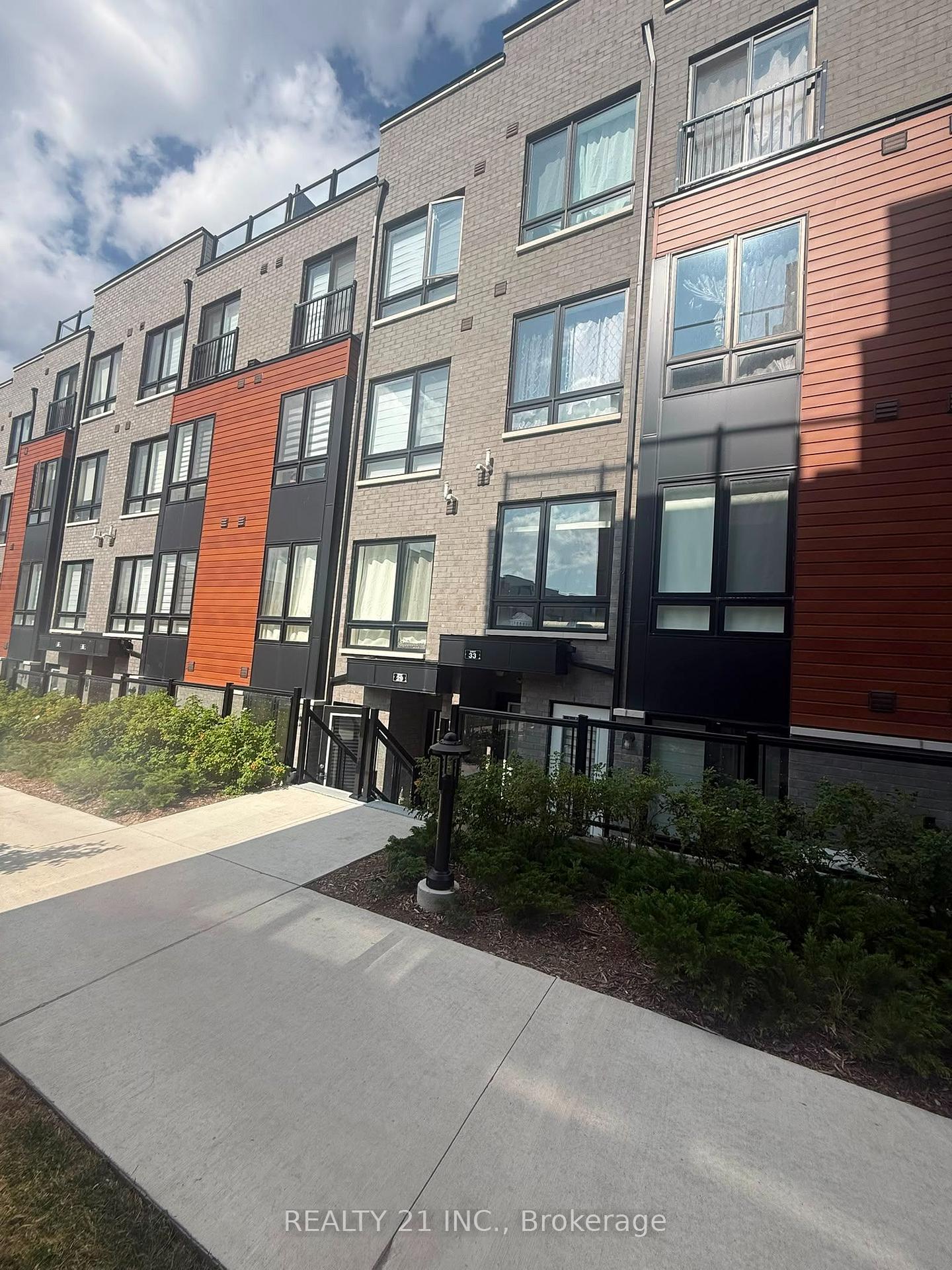 Photo 1 of 30 Liben Way, Scarborough, Malvern — HOMEH