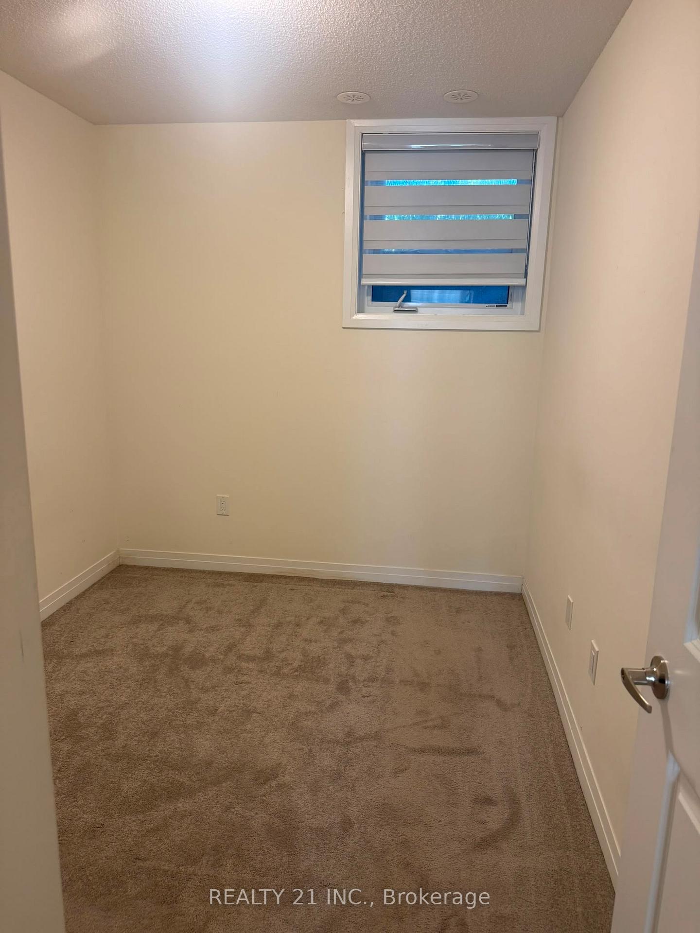 Photo 8 of 30 Liben Way, Scarborough, Malvern — HOMEH