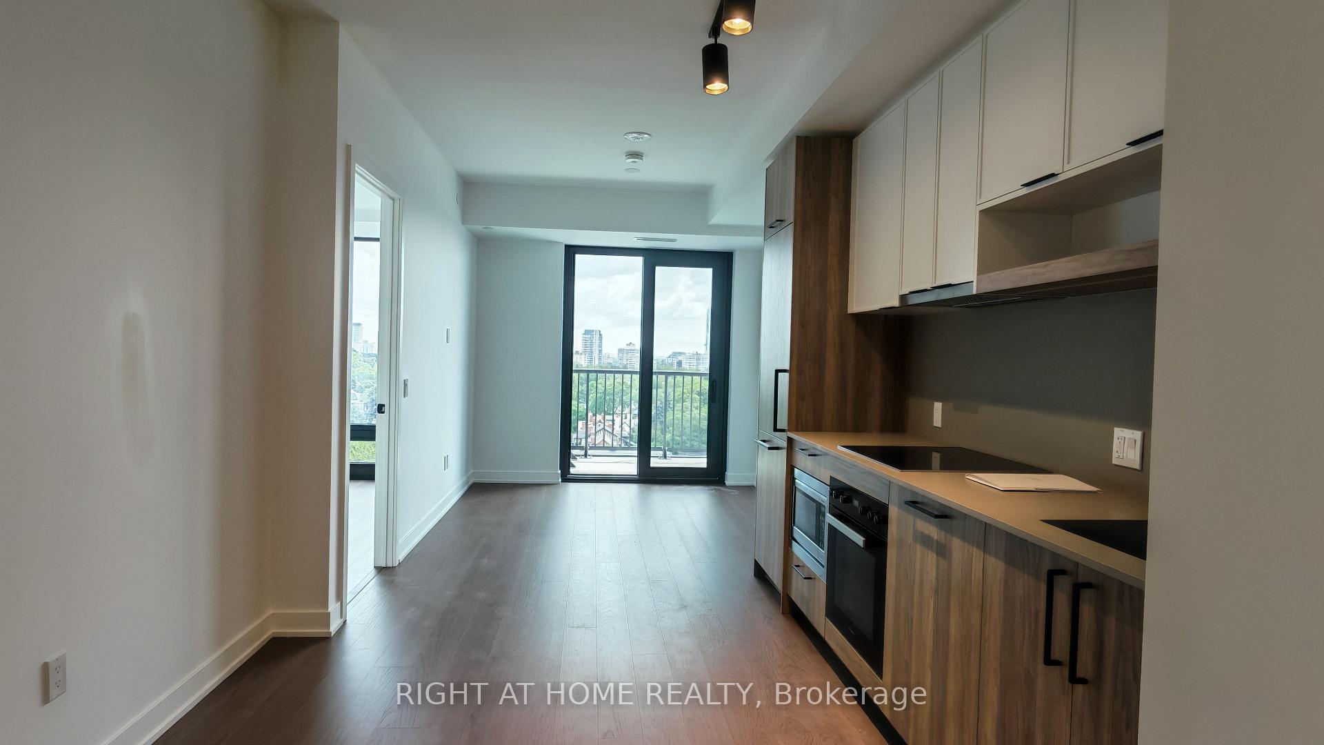 Photo 2 of Unit 1719, 89 Montclair Avenue, Toronto, Forest Hill South — HOMEH