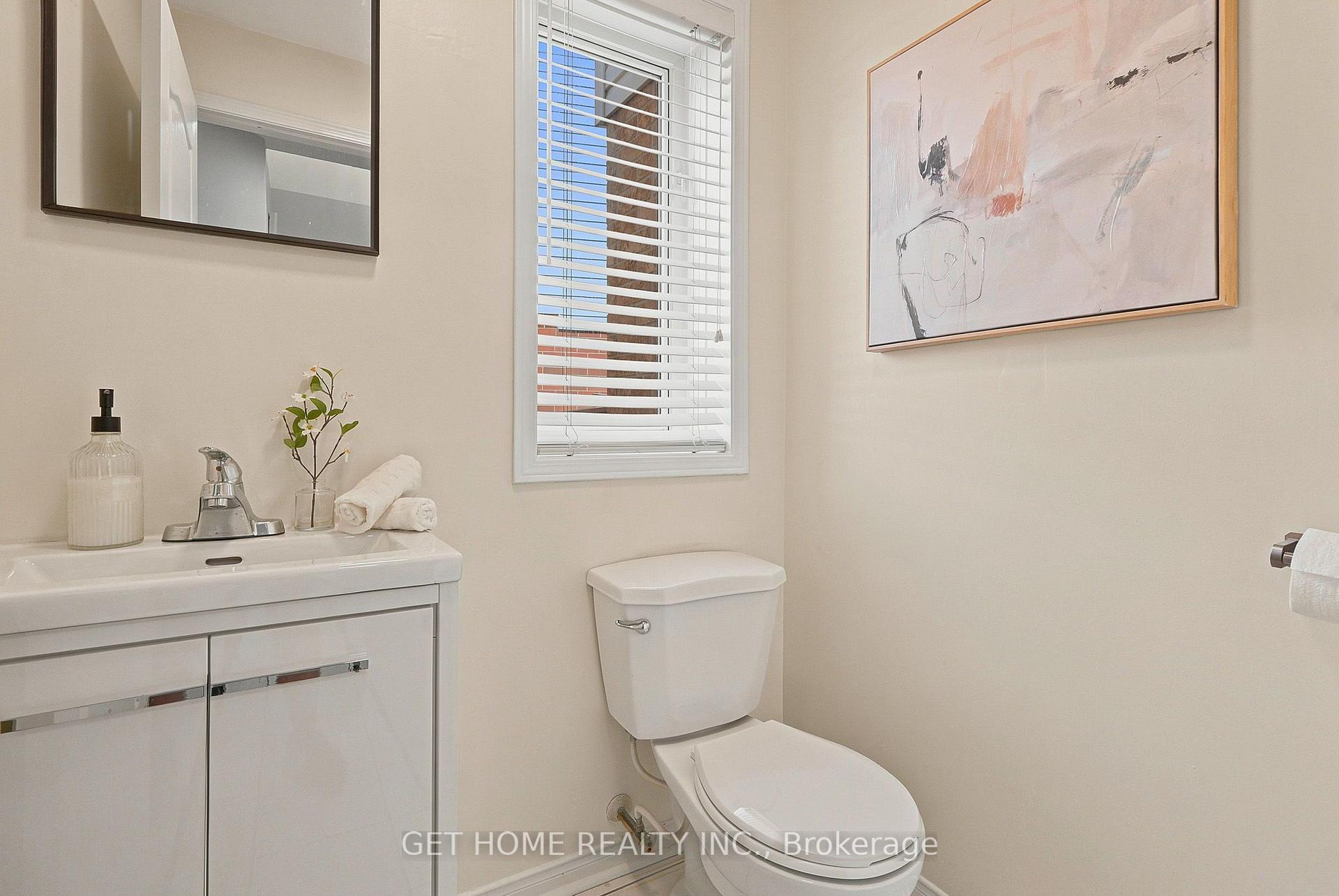 Photo 8 of 50 Willow Park Drive, Brampton, Sandringham-Wellington — HOMEH