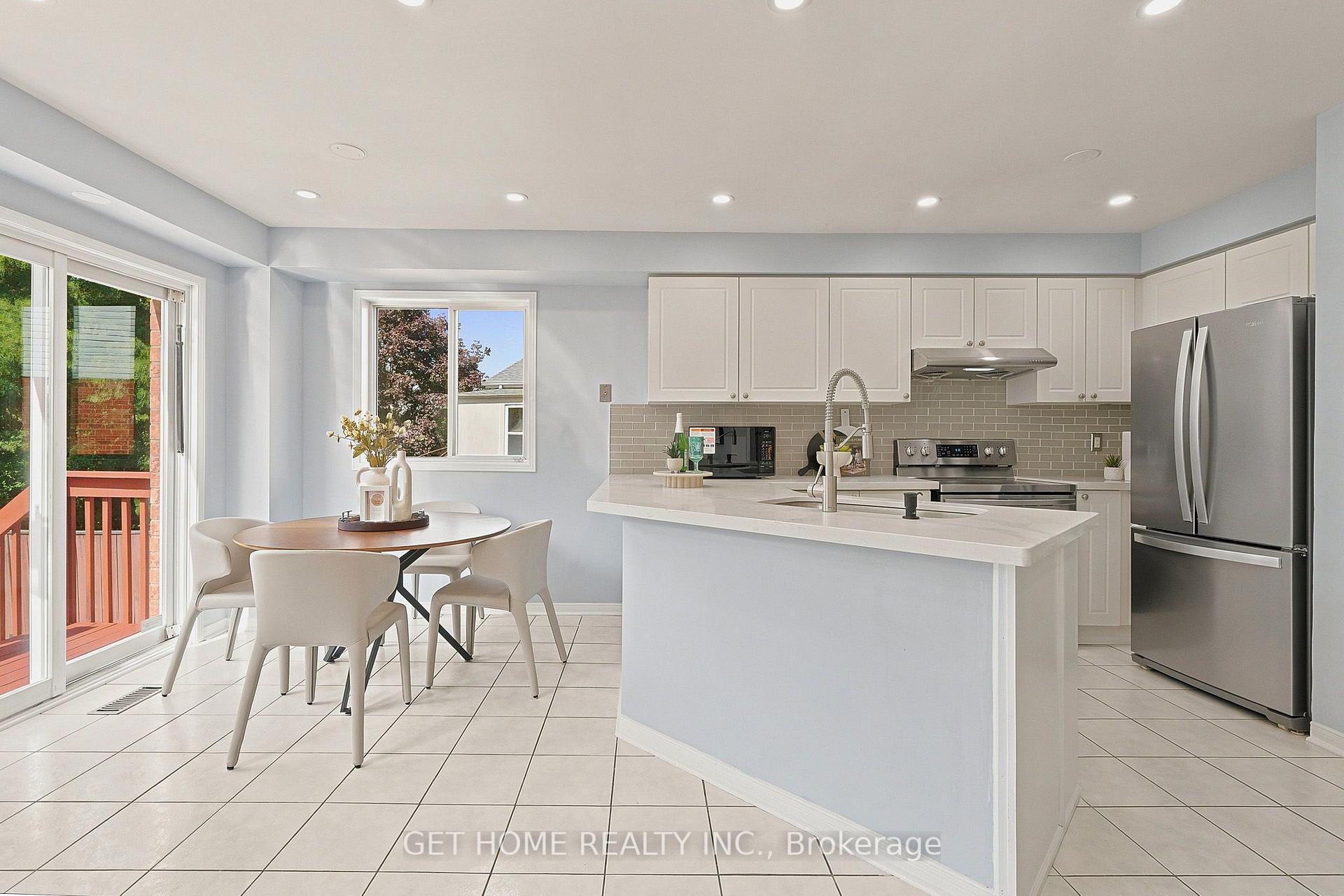 Photo 14 of 50 Willow Park Drive, Brampton, Sandringham-Wellington — HOMEH