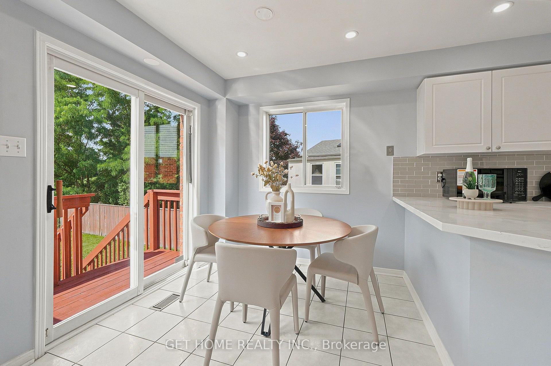 Photo 15 of 50 Willow Park Drive, Brampton, Sandringham-Wellington — HOMEH