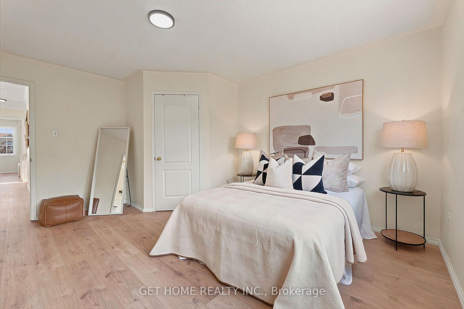 Photo 22 of 50 Willow Park Drive, Brampton, Sandringham-Wellington — HOMEH