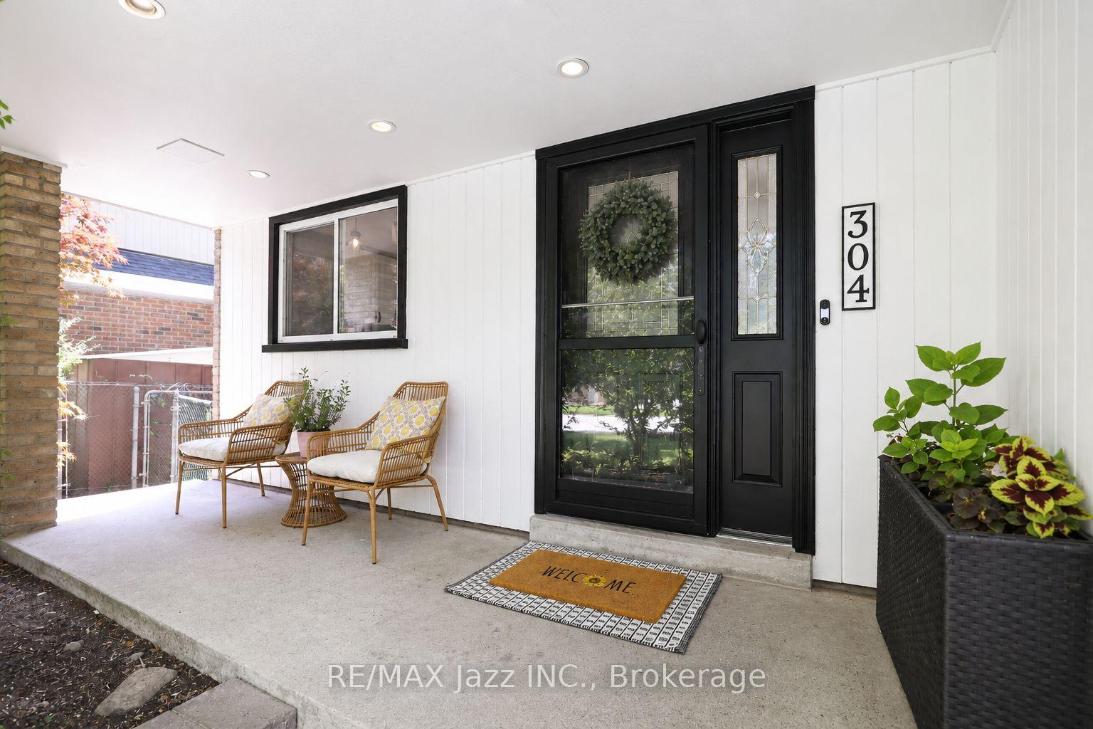 Photo 2 of 304 Annes Street, Whitby, Lynde Creek — HOMEH