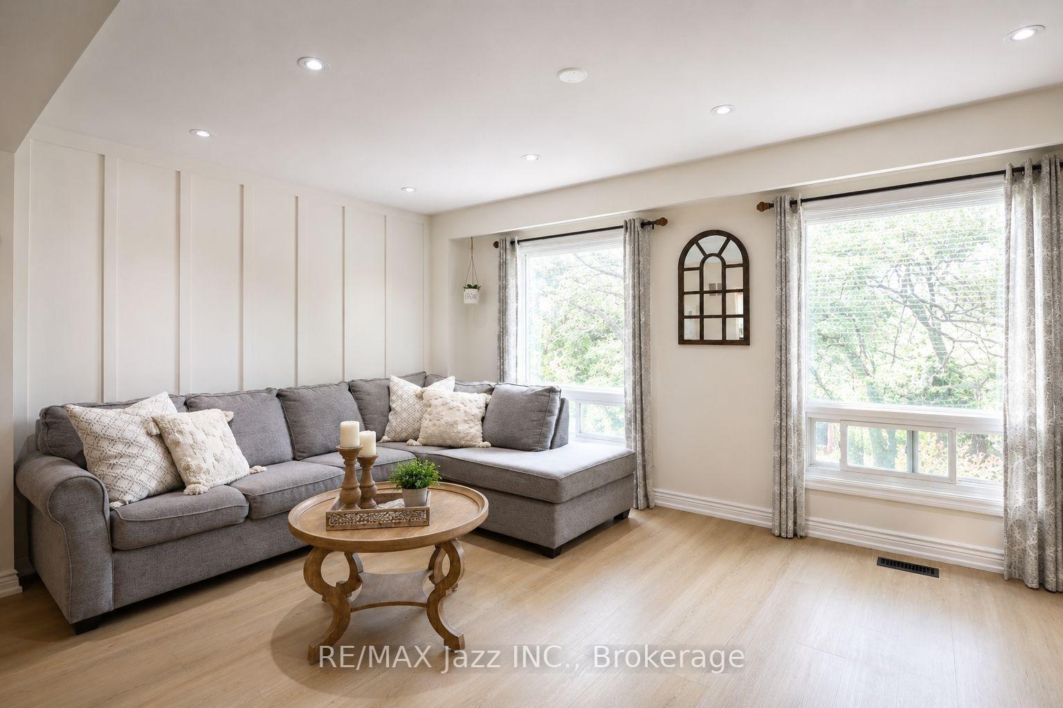 Photo 7 of 304 Annes Street, Whitby, Lynde Creek — HOMEH