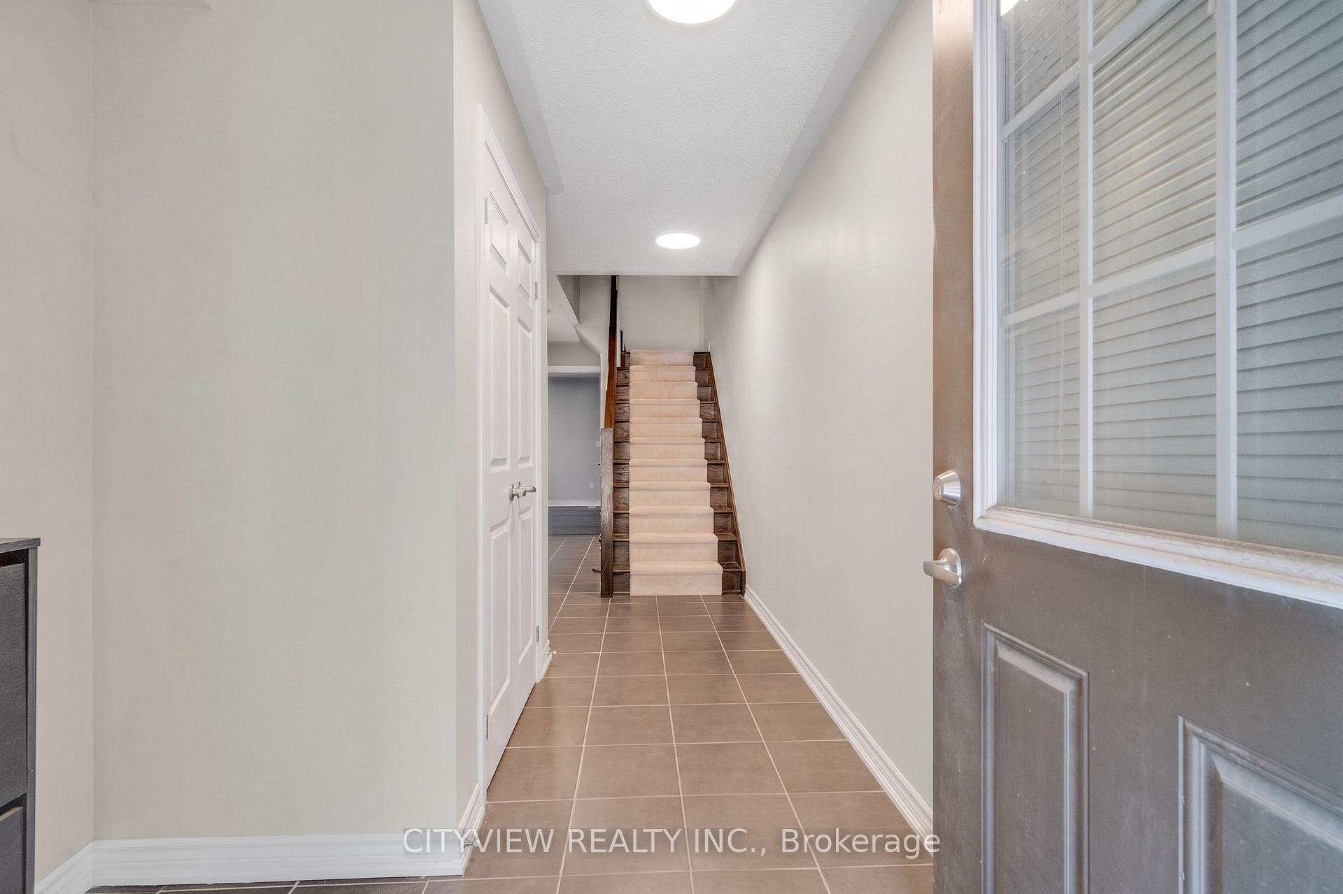 Photo 11 of Unit 5, 3170 Boxford Crescent, Mississauga, Churchill Meadows — HOMEH