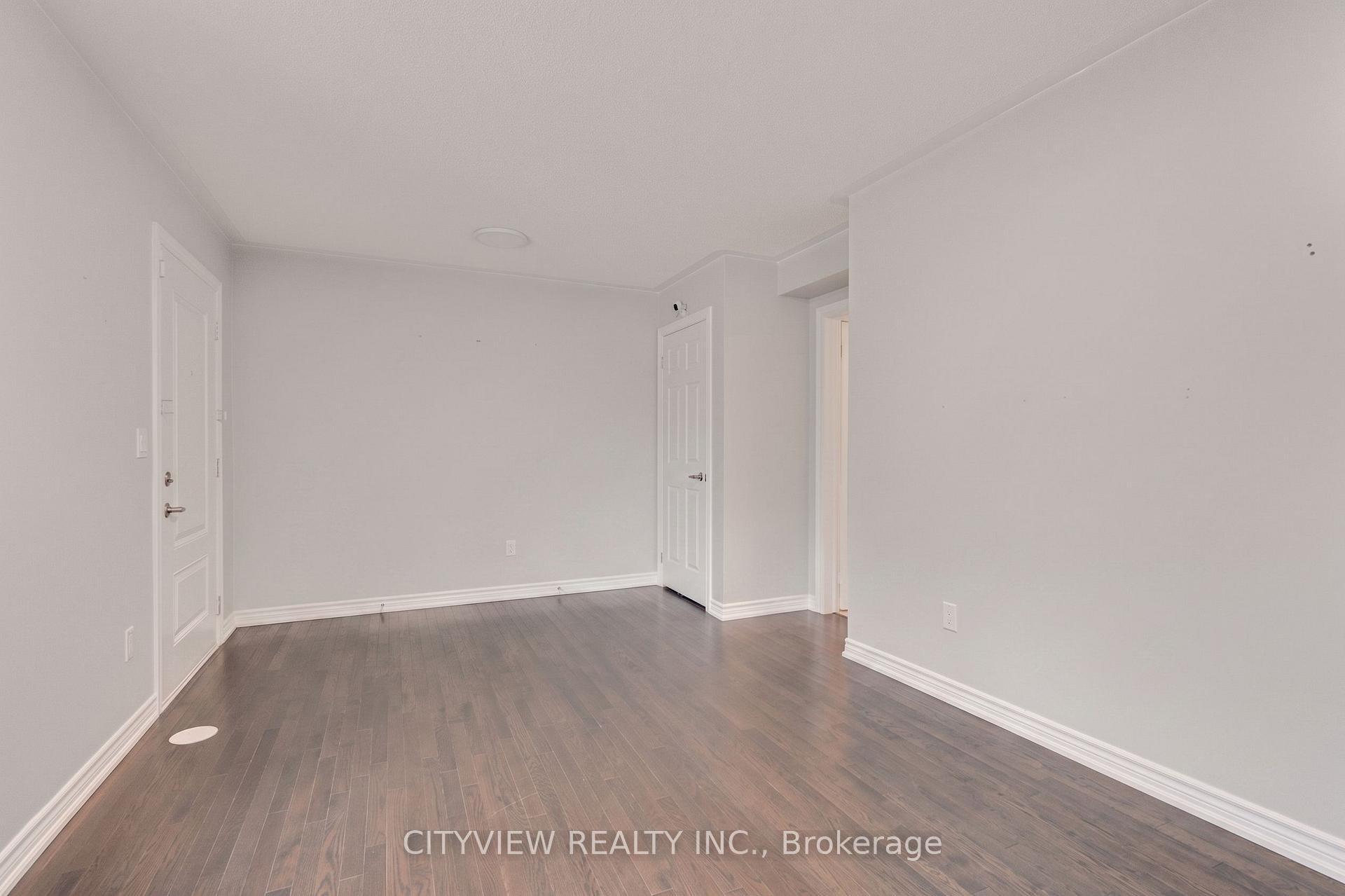 Photo 15 of Unit 5, 3170 Boxford Crescent, Mississauga, Churchill Meadows — HOMEH