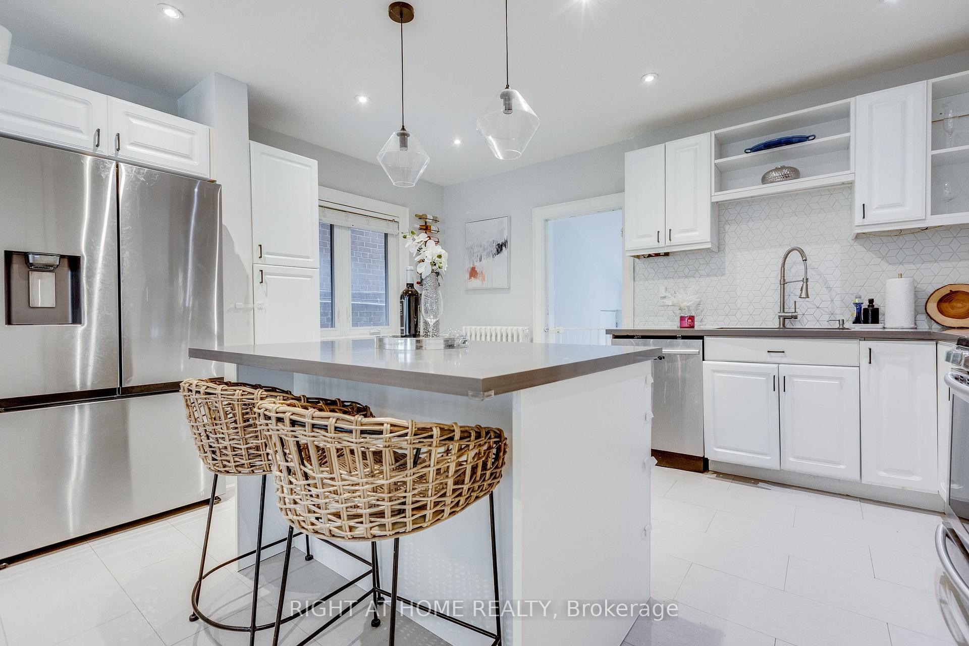Photo 14 of 386 Winona Drive, Toronto, Oakwood Village — HOMEH