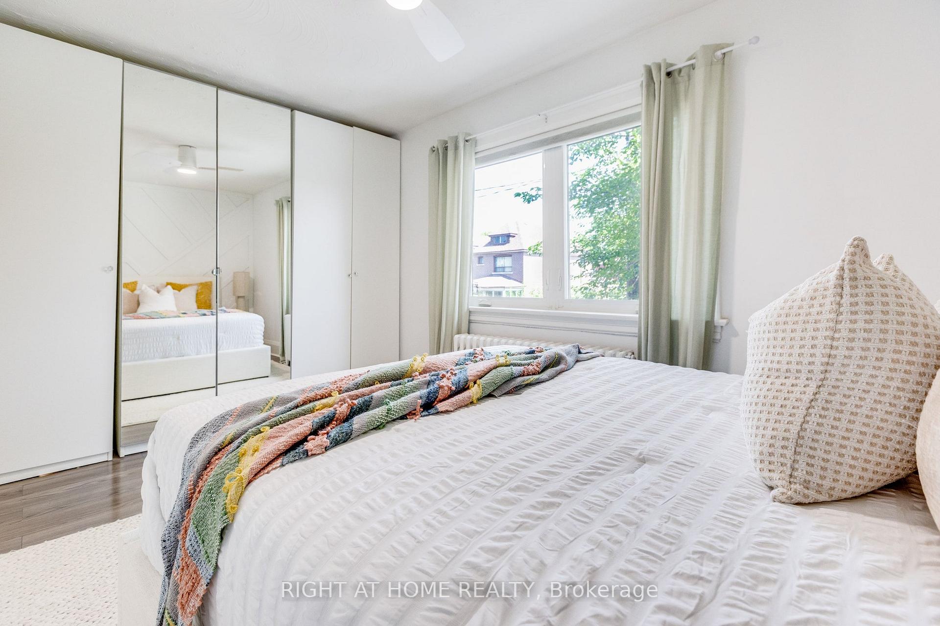 Photo 20 of 386 Winona Drive, Toronto, Oakwood Village — HOMEH