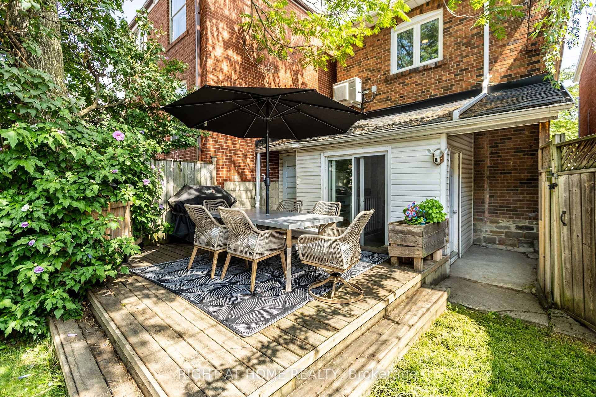 Photo 35 of 386 Winona Drive, Toronto, Oakwood Village — HOMEH