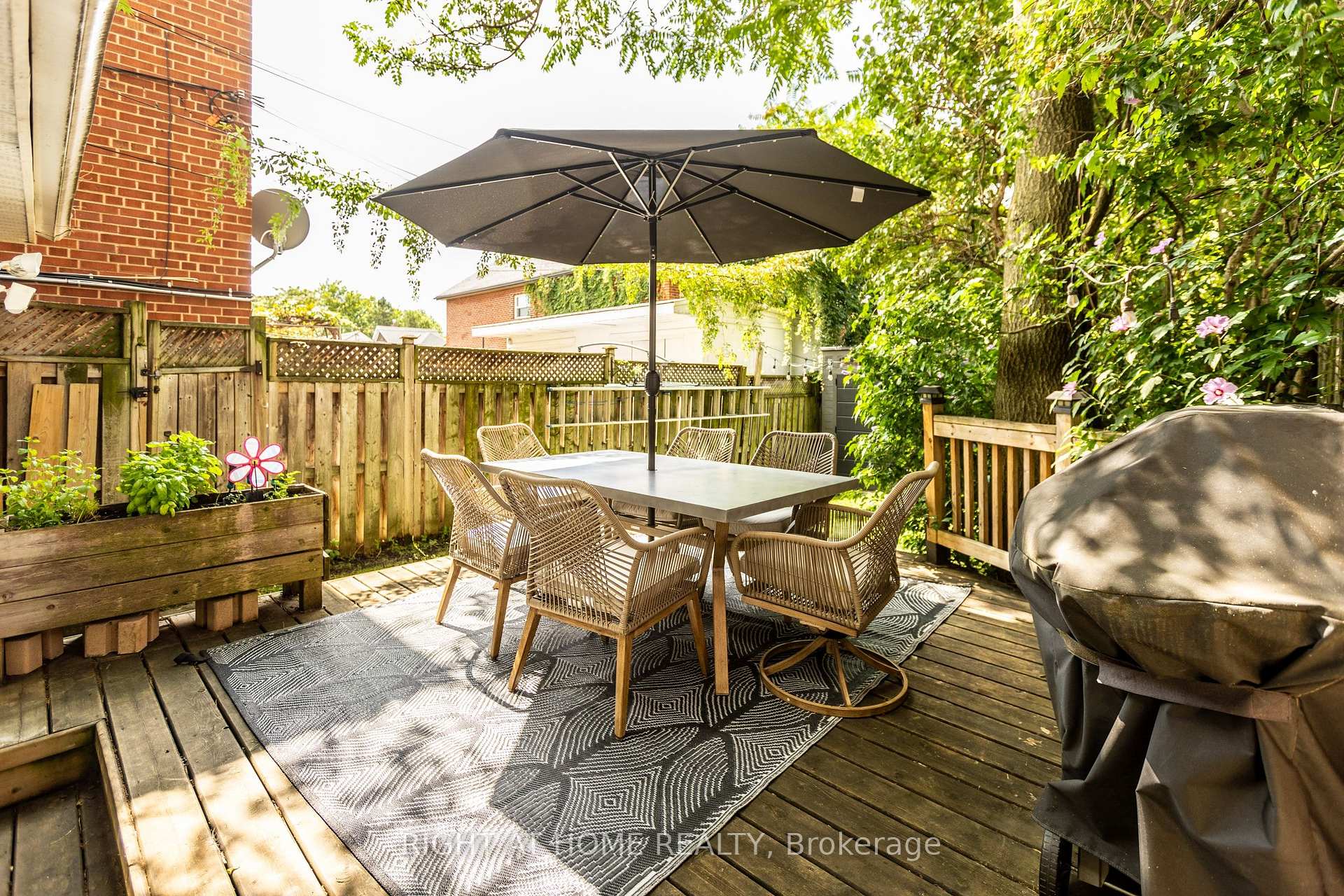 Photo 38 of 386 Winona Drive, Toronto, Oakwood Village — HOMEH