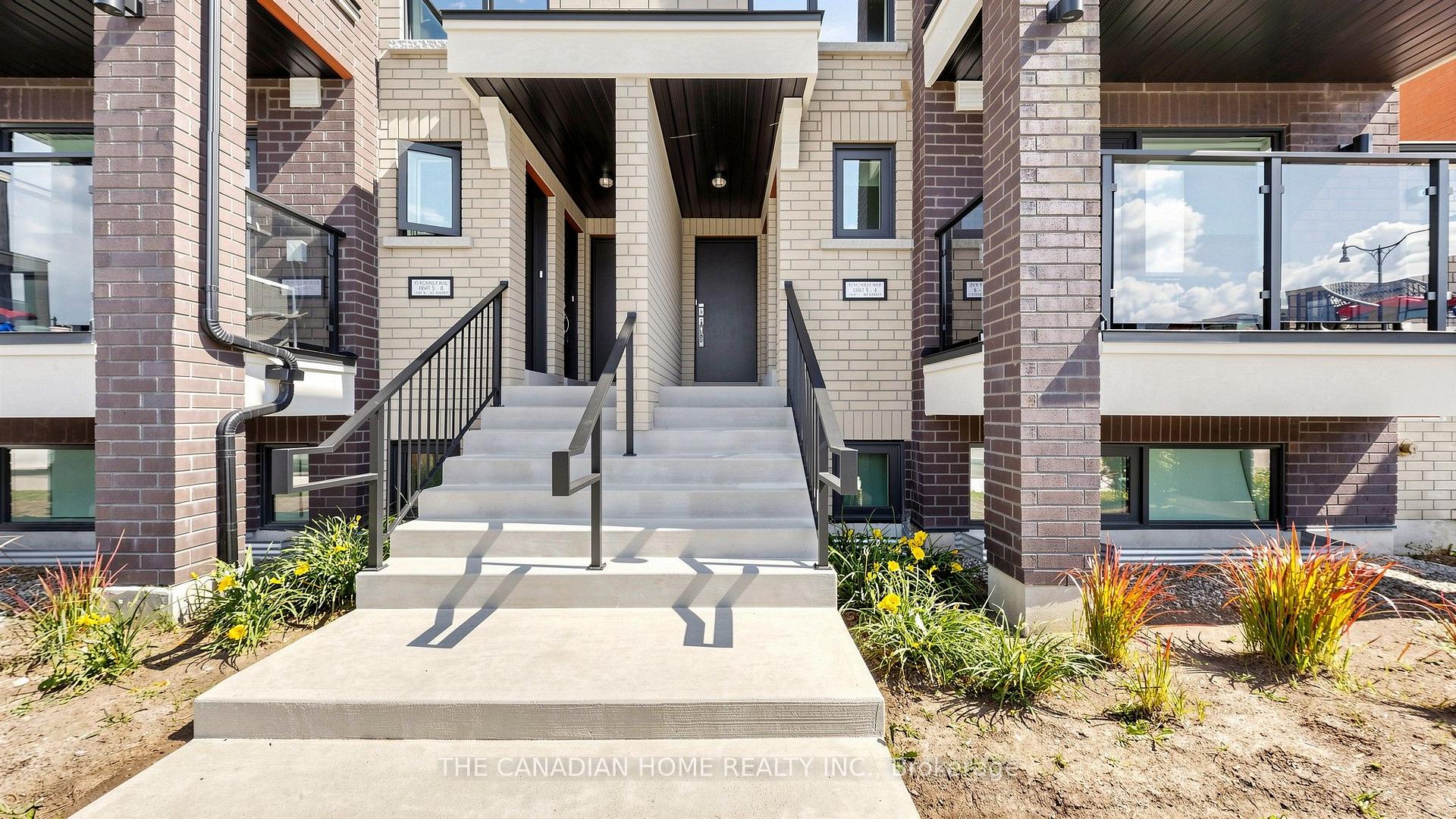 Photo 2 of Unit 4, 45 Romilly Avenue, Brampton, Northwest Brampton — HOMEH