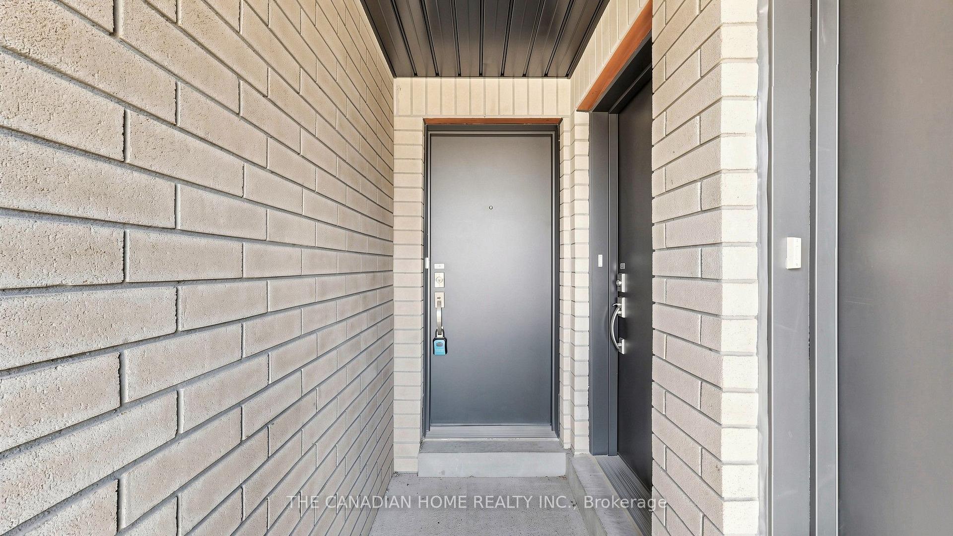 Photo 3 of Unit 4, 45 Romilly Avenue, Brampton, Northwest Brampton — HOMEH