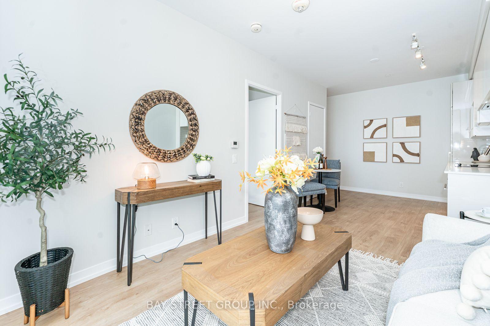 Photo 11 of Unit 3111, 950 Portage Parkway, Vaughan, Vaughan Corporate Centre — HOMEH