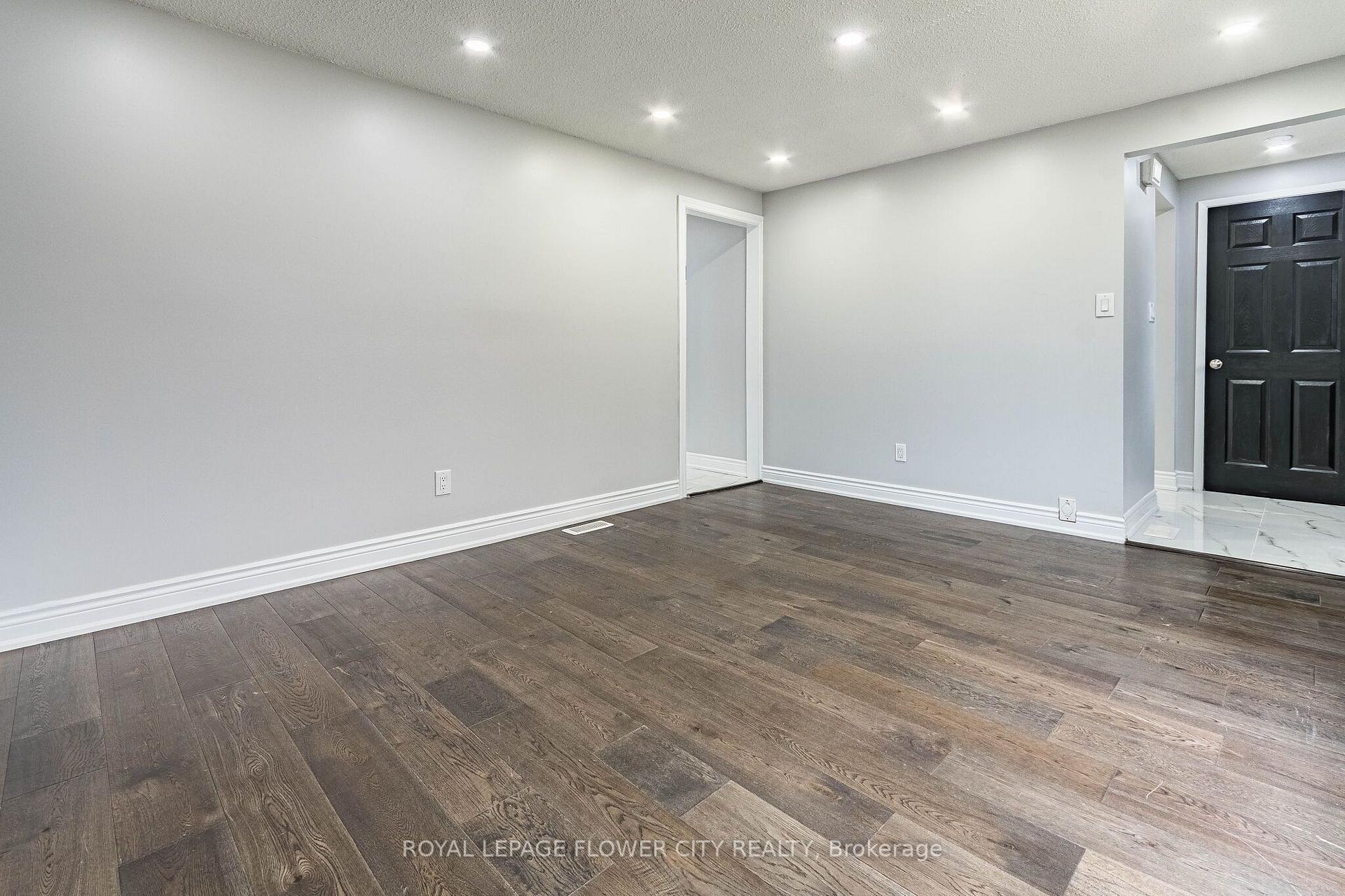 Photo 10 of 135 Keefer Road, Thorold, Confederation Heights — HOMEH