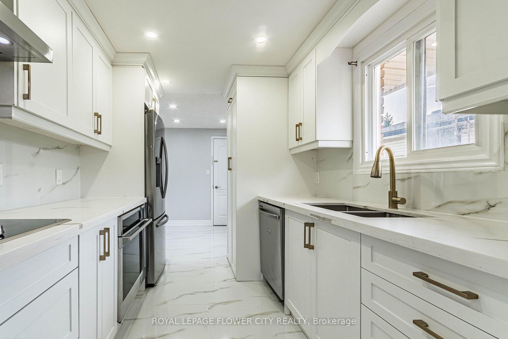 Photo 11 of 135 Keefer Road, Thorold, Confederation Heights — HOMEH