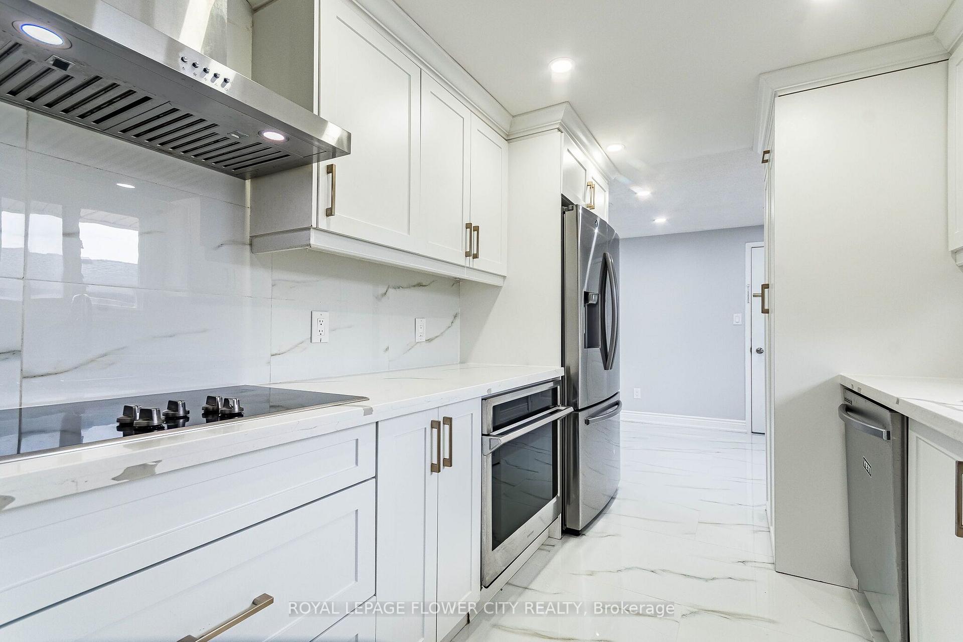 Photo 12 of 135 Keefer Road, Thorold, Confederation Heights — HOMEH