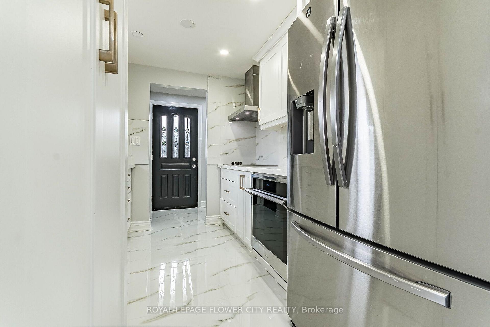 Photo 17 of 135 Keefer Road, Thorold, Confederation Heights — HOMEH