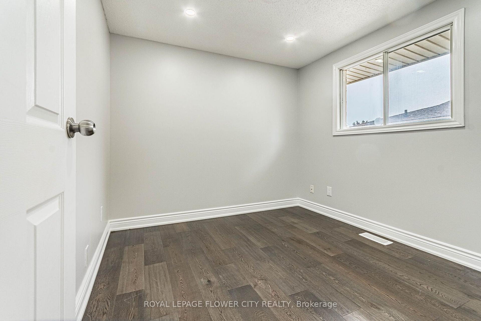 Photo 21 of 135 Keefer Road, Thorold, Confederation Heights — HOMEH