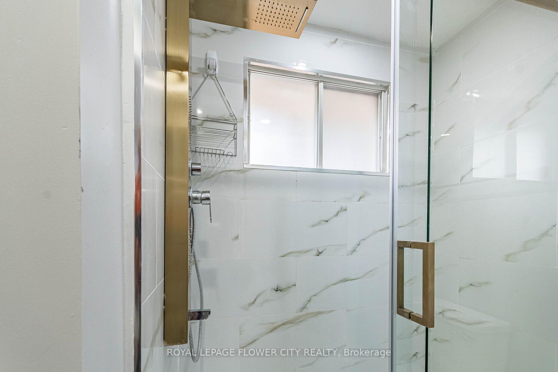 Photo 24 of 135 Keefer Road, Thorold, Confederation Heights — HOMEH