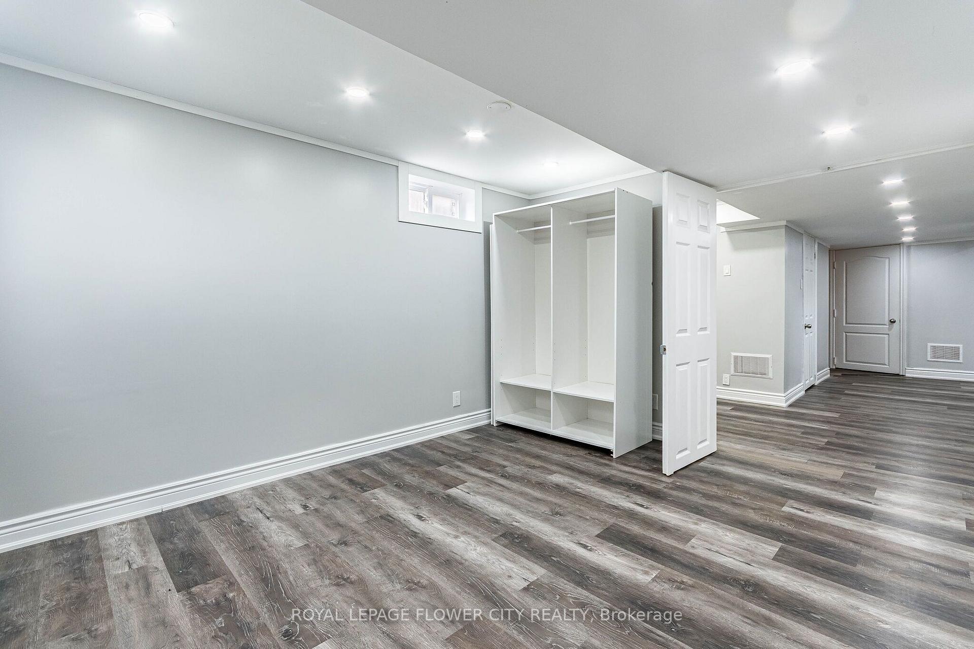 Photo 36 of 135 Keefer Road, Thorold, Confederation Heights — HOMEH