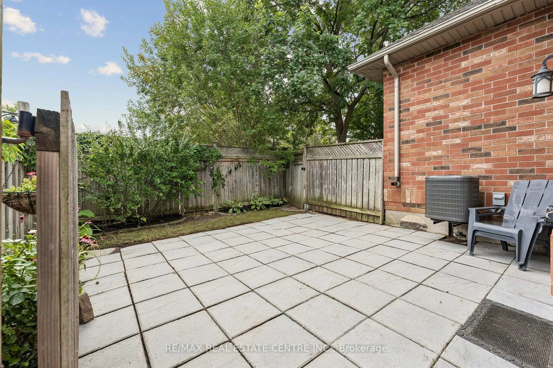 Photo 28 of 131 Montgomery Boulevard, Orangeville — HOMEH