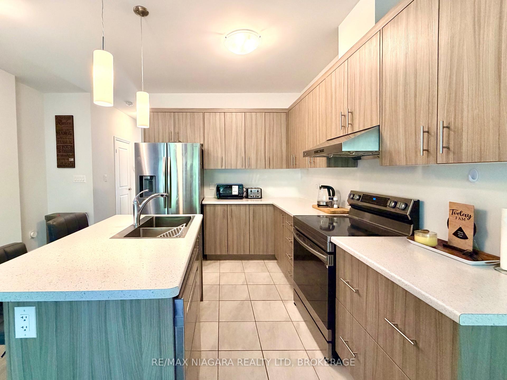 Photo 7 of Unit Main, 237 Louise Street, Welland, Lincoln/Crowland — HOMEH