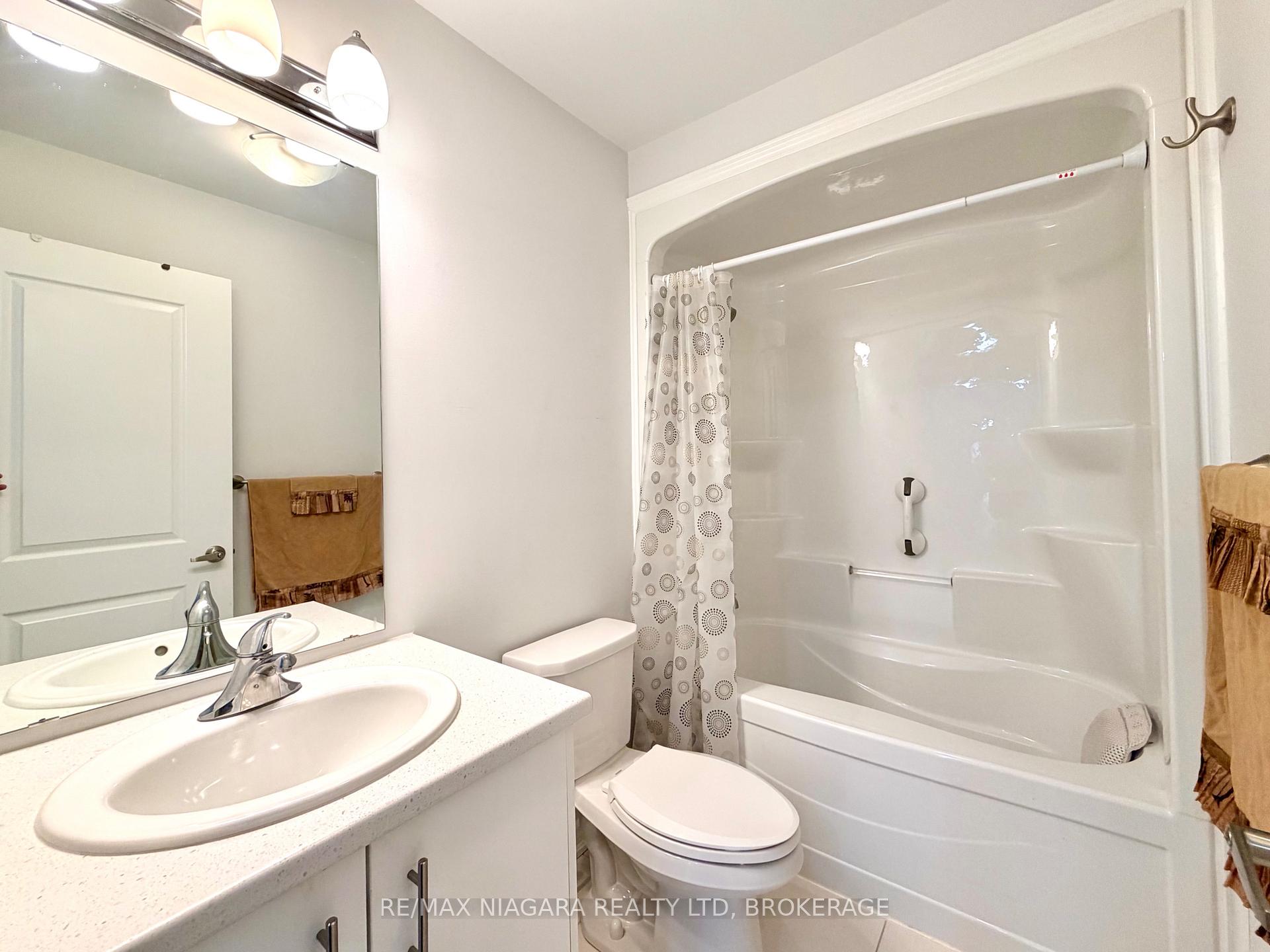 Photo 22 of Unit Main, 237 Louise Street, Welland, Lincoln/Crowland — HOMEH