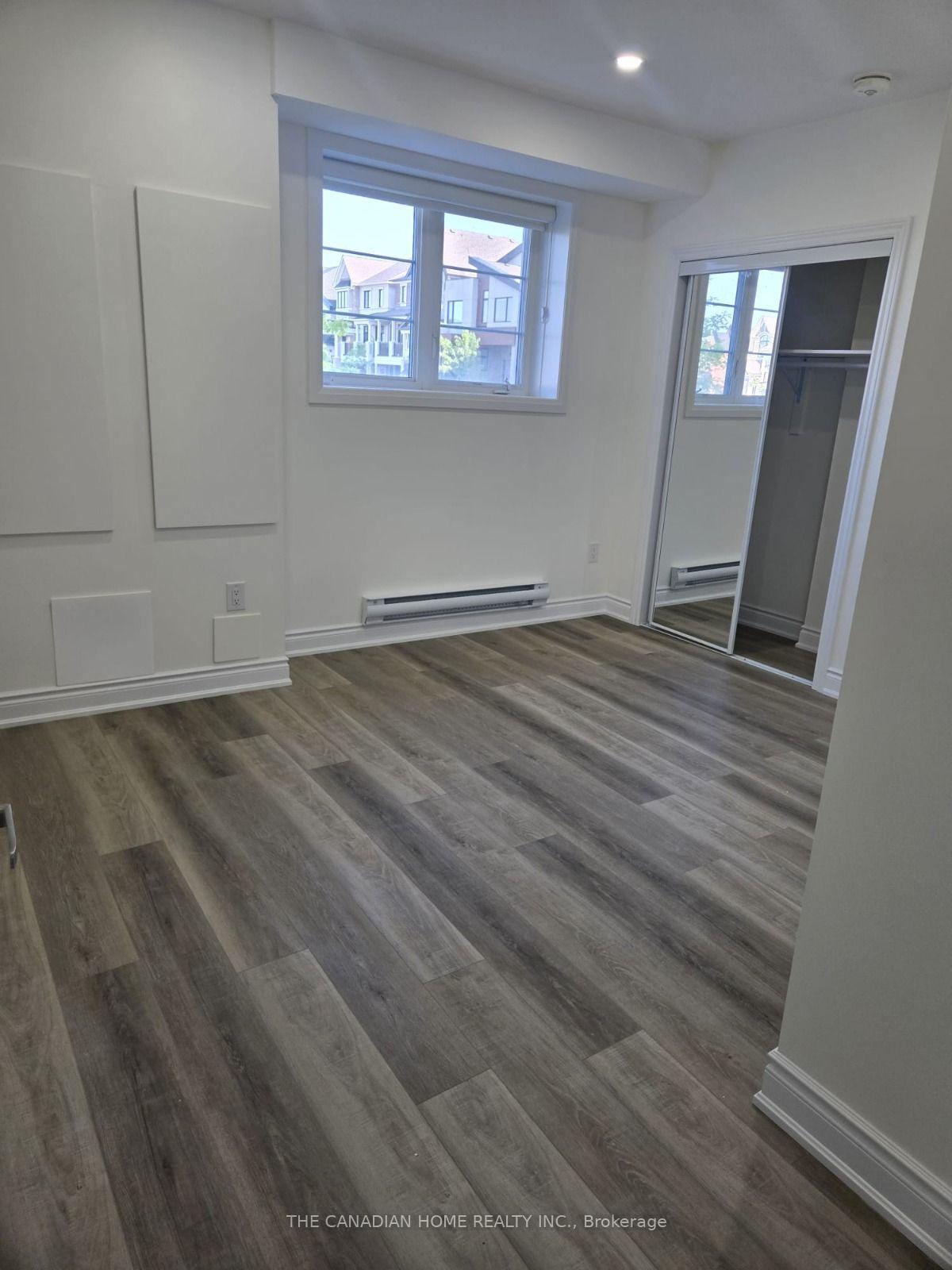 Photo 11 of 3155 Travertine Drive, Oakville, Northwest — HOMEH