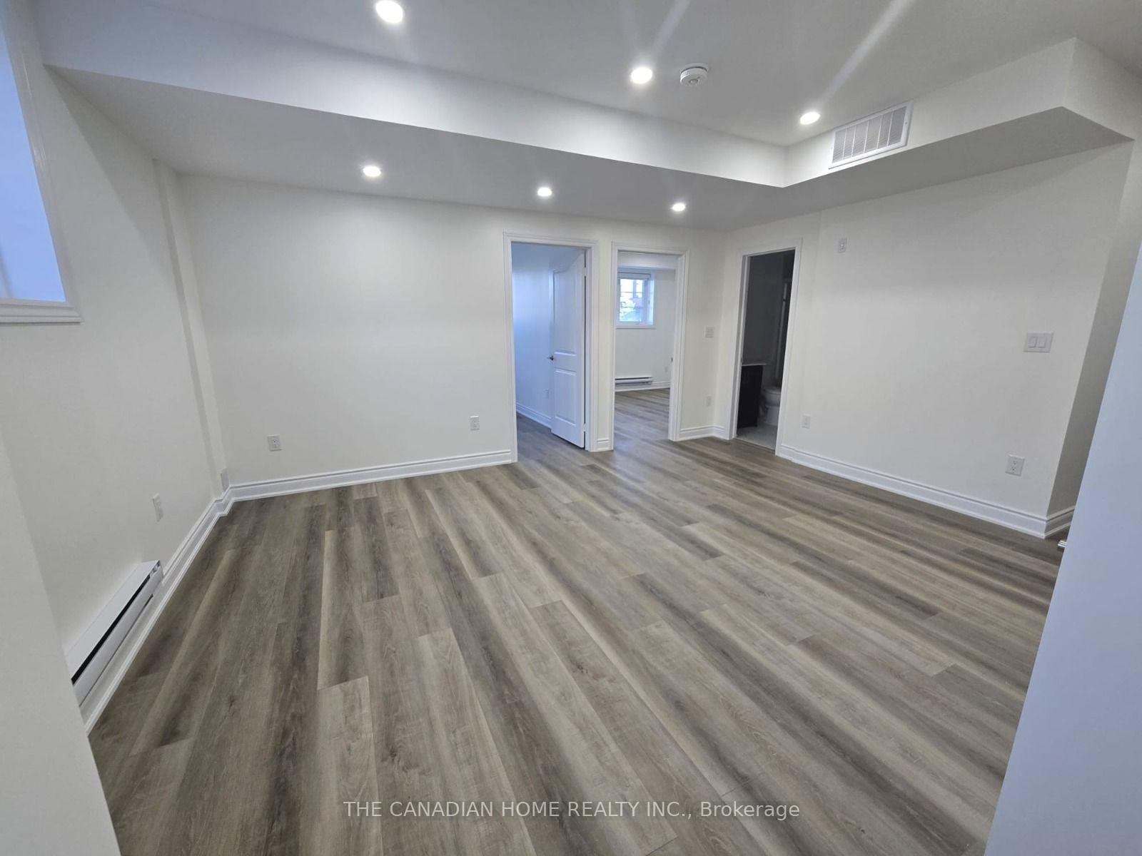 Photo 12 of 3155 Travertine Drive, Oakville, Northwest — HOMEH