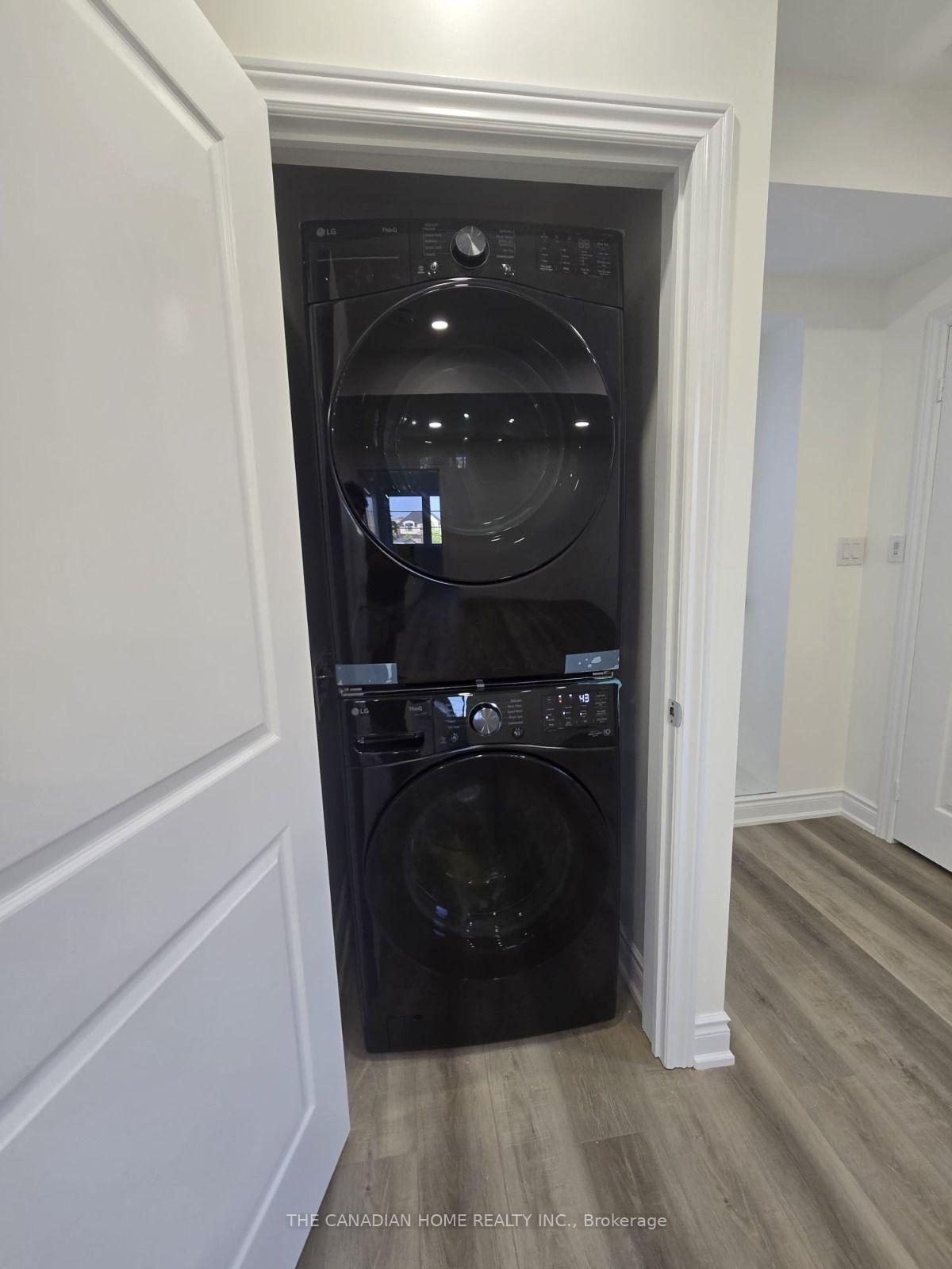 Photo 17 of 3155 Travertine Drive, Oakville, Northwest — HOMEH