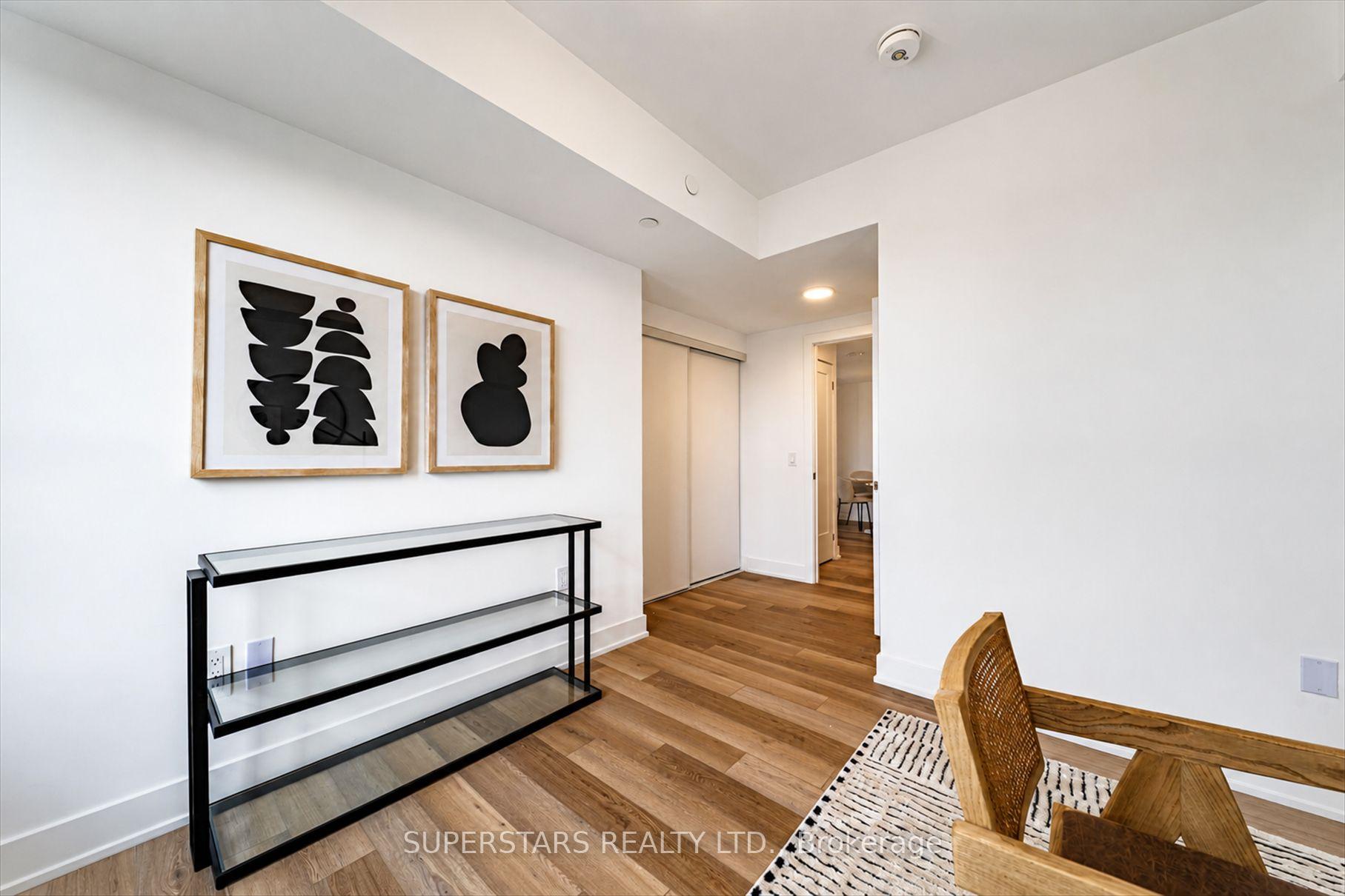 Photo 11 of Unit 1605, 8 Cedarland Drive, Markham, Unionville — HOMEH