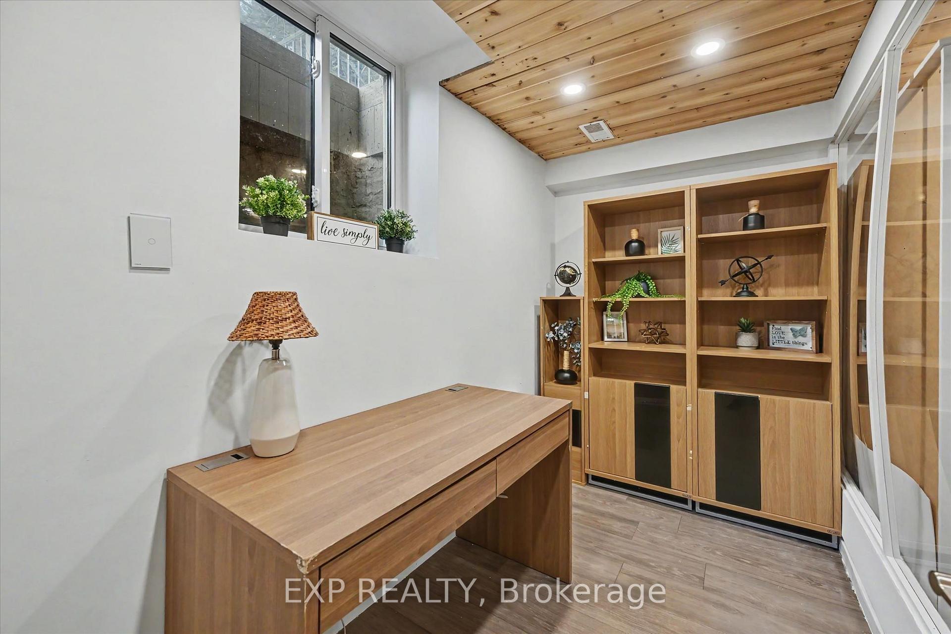 Photo 37 of 2376 Oakhaven Drive, Oakville, West Oak Trails — HOMEH