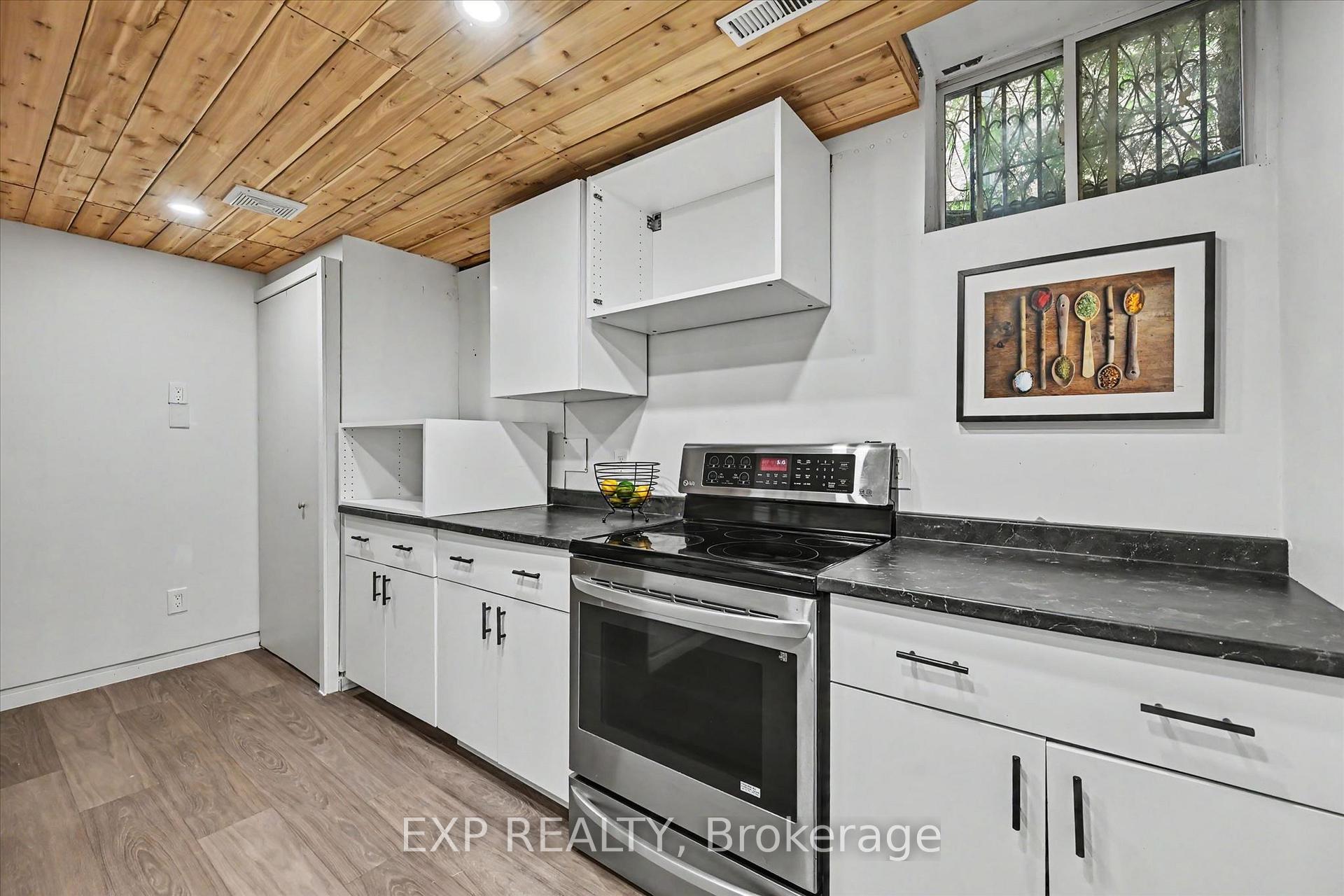 Photo 40 of 2376 Oakhaven Drive, Oakville, West Oak Trails — HOMEH