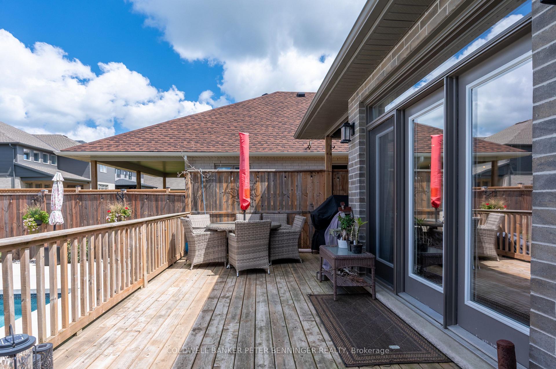 Photo 39 of Unit 174, 1061 Eagletrace Drive, London, North S — HOMEH