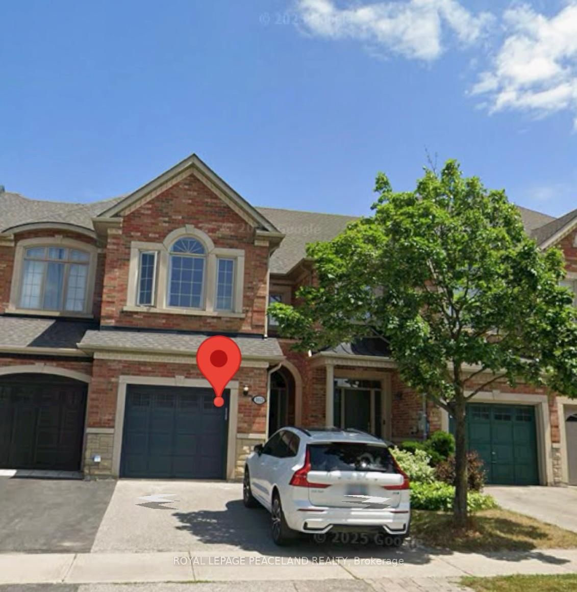 Front of Unit basement, 162 Kingsbridge Circle