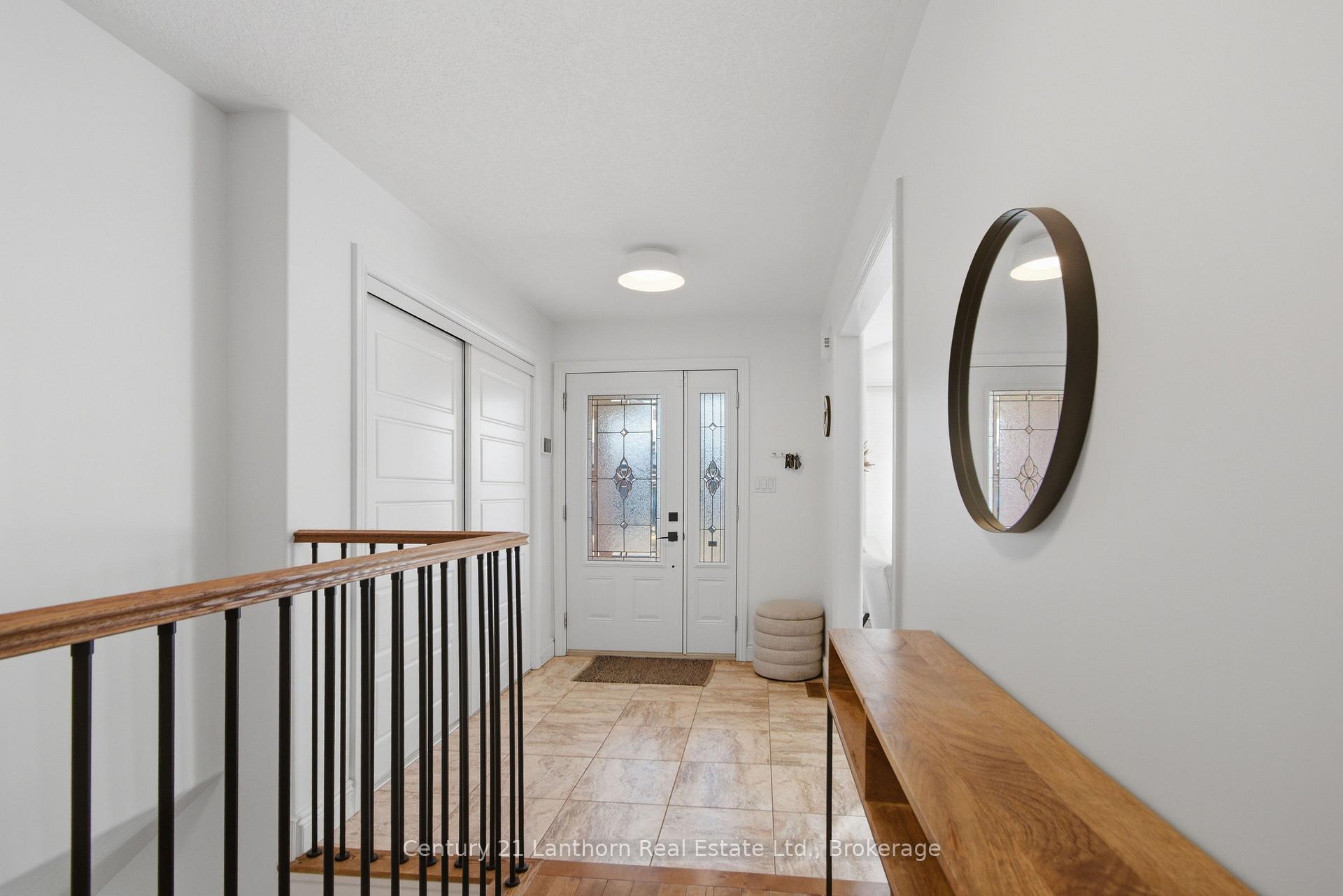 Photo 4 of 28 Hickory Grove, Belleville, Belleville Ward — HOMEH
