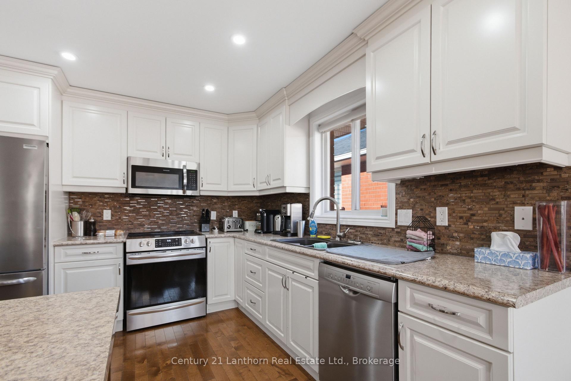 Photo 11 of 28 Hickory Grove, Belleville, Belleville Ward — HOMEH