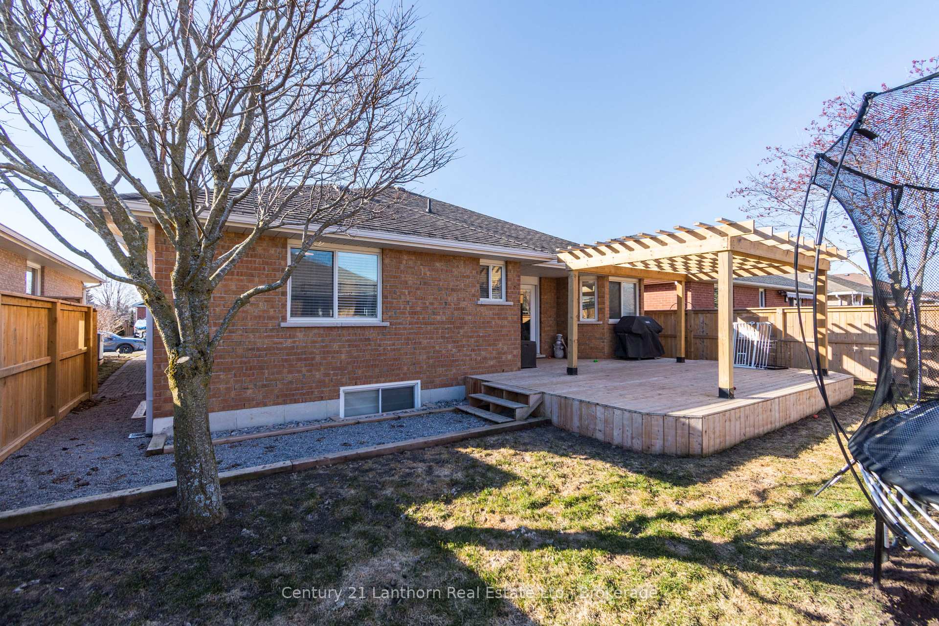 Photo 34 of 28 Hickory Grove, Belleville, Belleville Ward — HOMEH