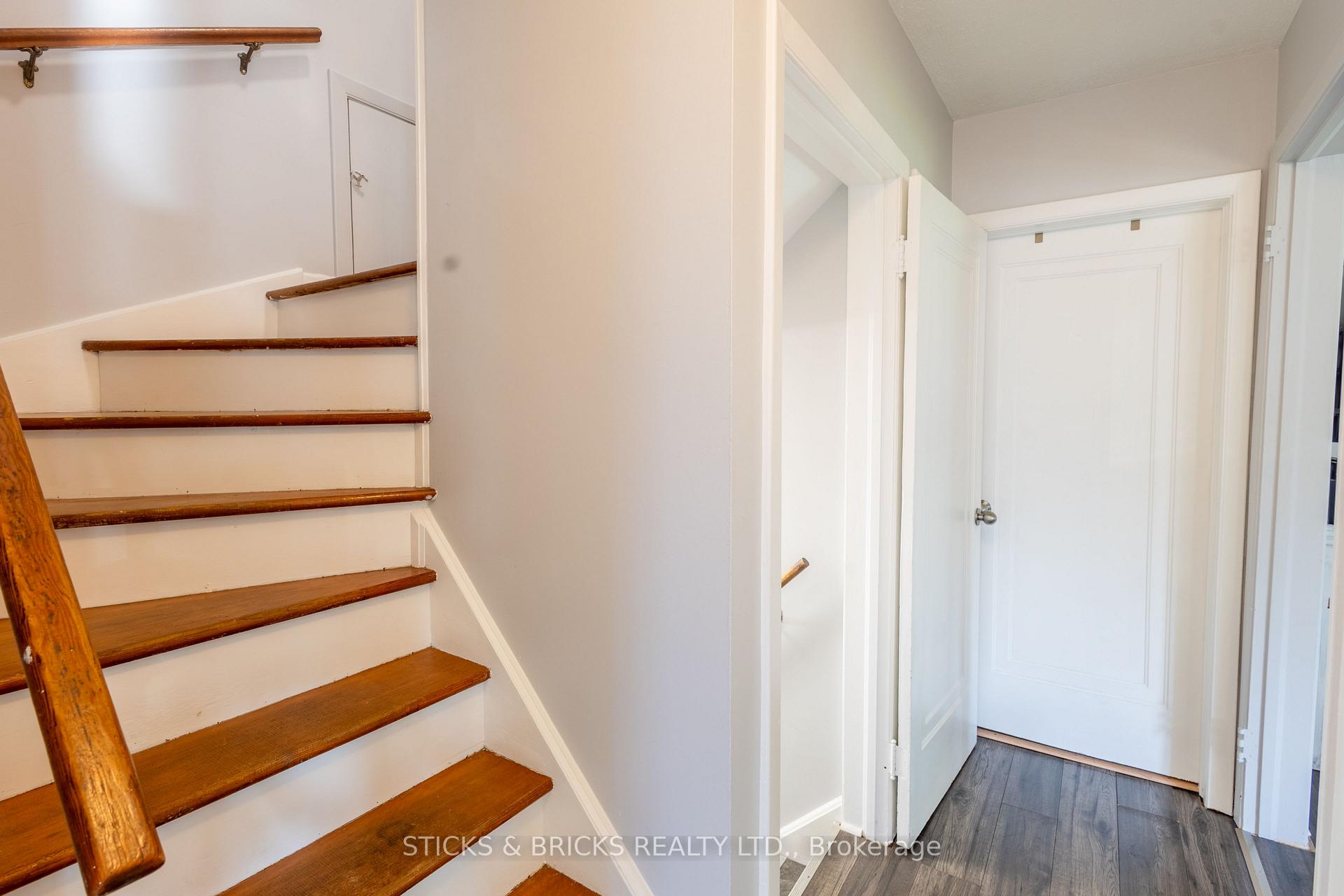 Photo 16 of 6088 Dorchester Road, Niagara Falls, Dorchester — HOMEH