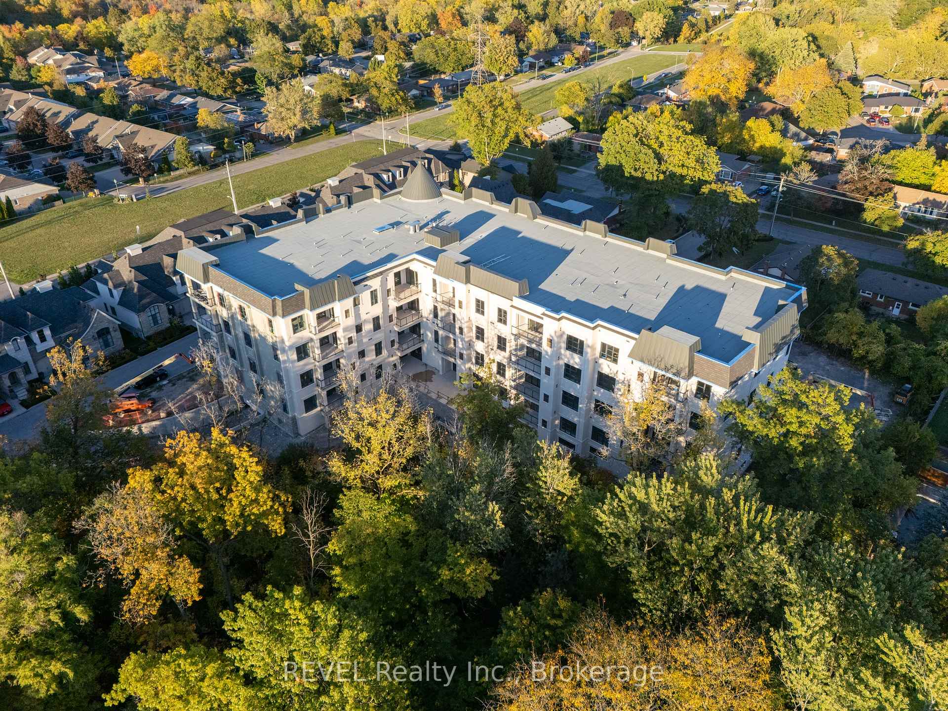 Photo 14 of Unit 209, 2 Arbourvale Common, St. Catharines, Glendale/Glenridge — HOMEH