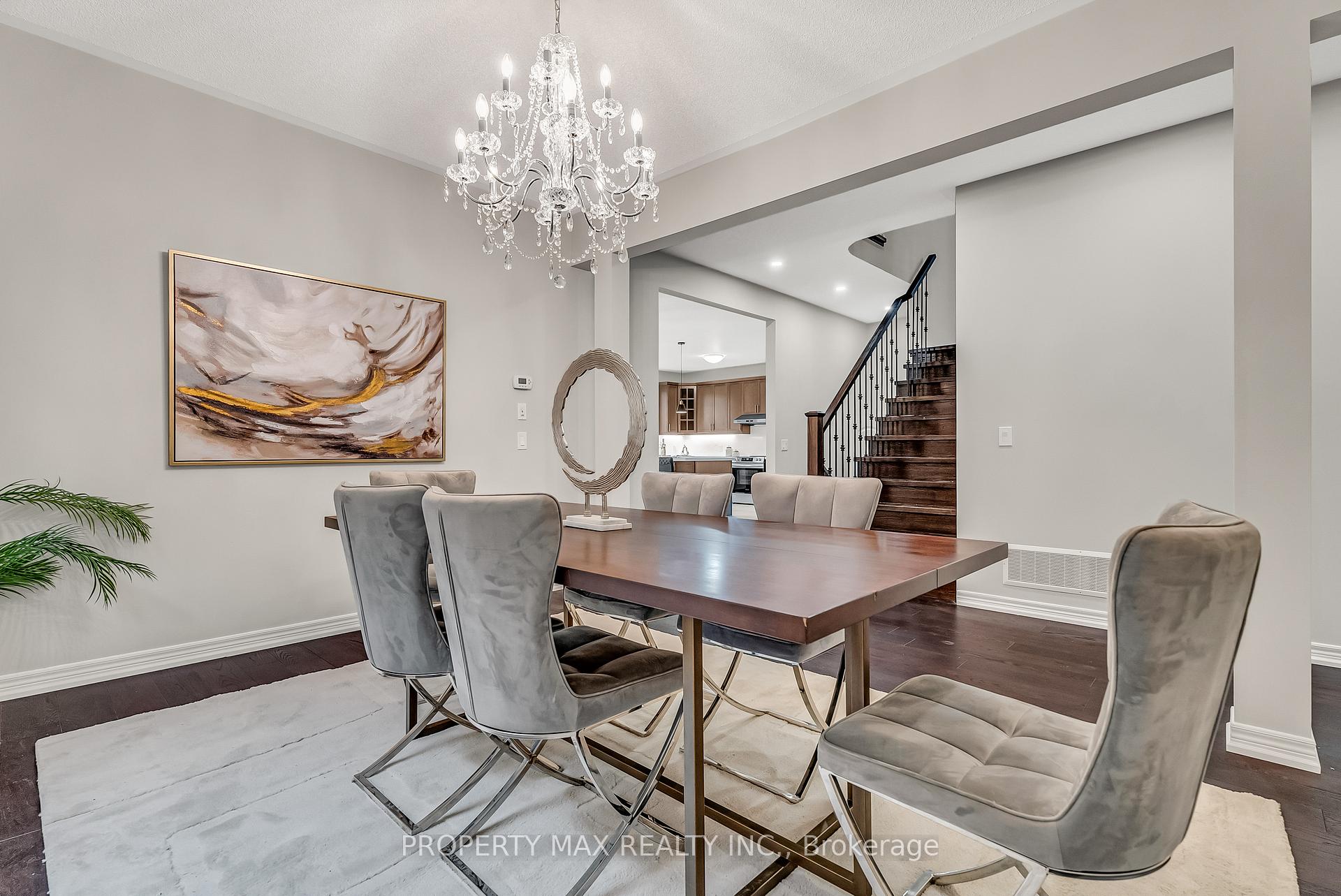 Photo 14 of 40 Britannia Avenue E, Oshawa, Windfields — HOMEH
