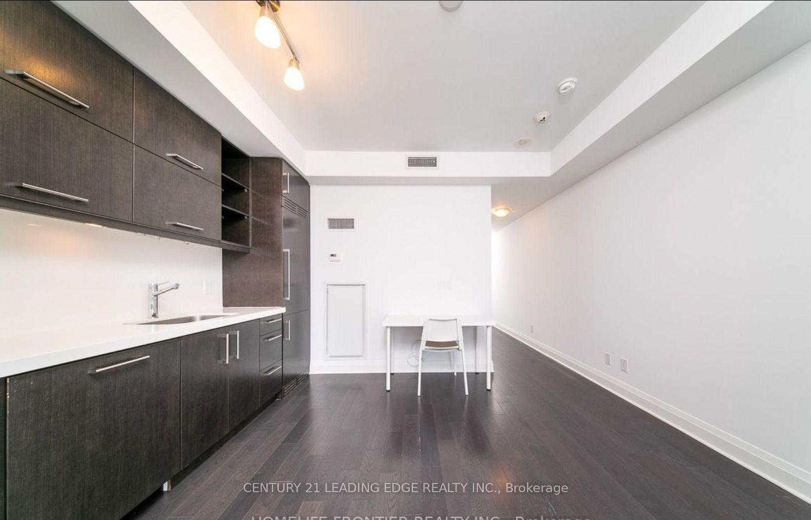 Photo 10 of Unit 4505, 1080 Bay Street, Toronto, Bay Street Corridor — HOMEH