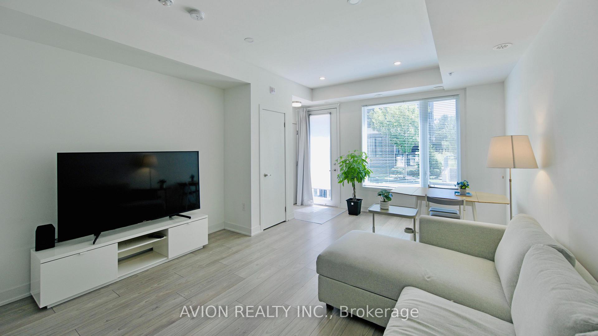 Photo 6 of Unit 8, 3473 Widdicombe Way, Mississauga, Erin Mills — HOMEH