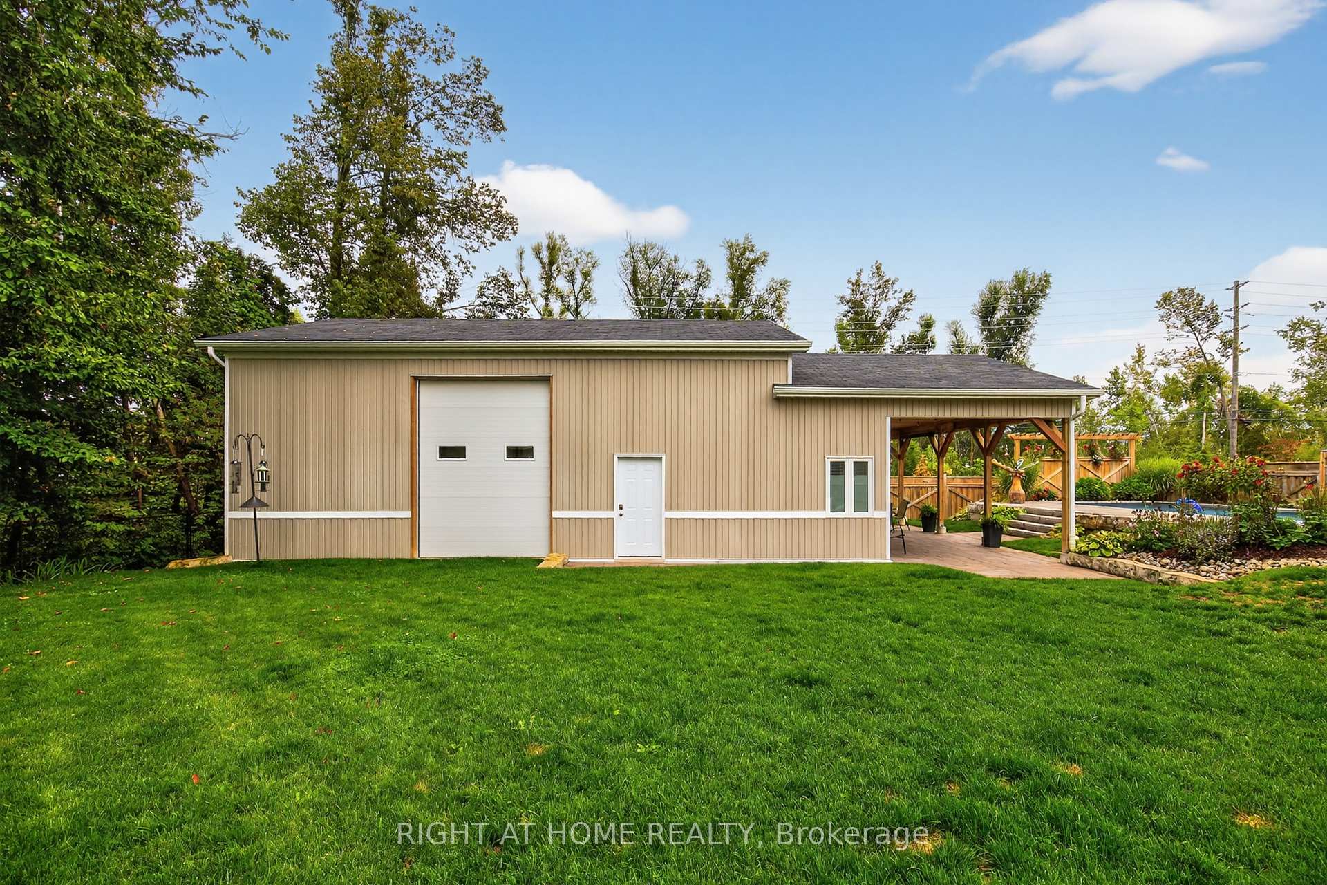 Photo 38 of 3005 Mason Drive, Innisfil, Rural Innisfil — HOMEH