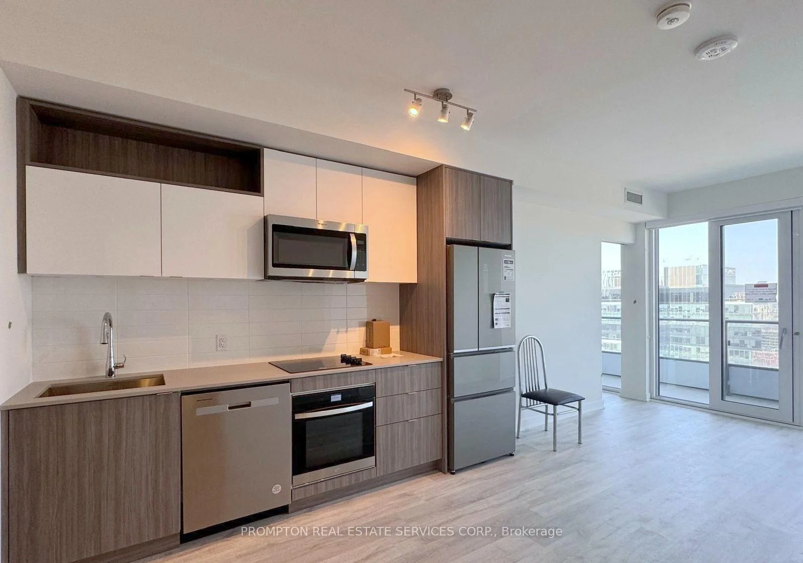 Photo 8 of Unit 2003, 70 Princess Street, Toronto, Waterfront Communities — HOMEH