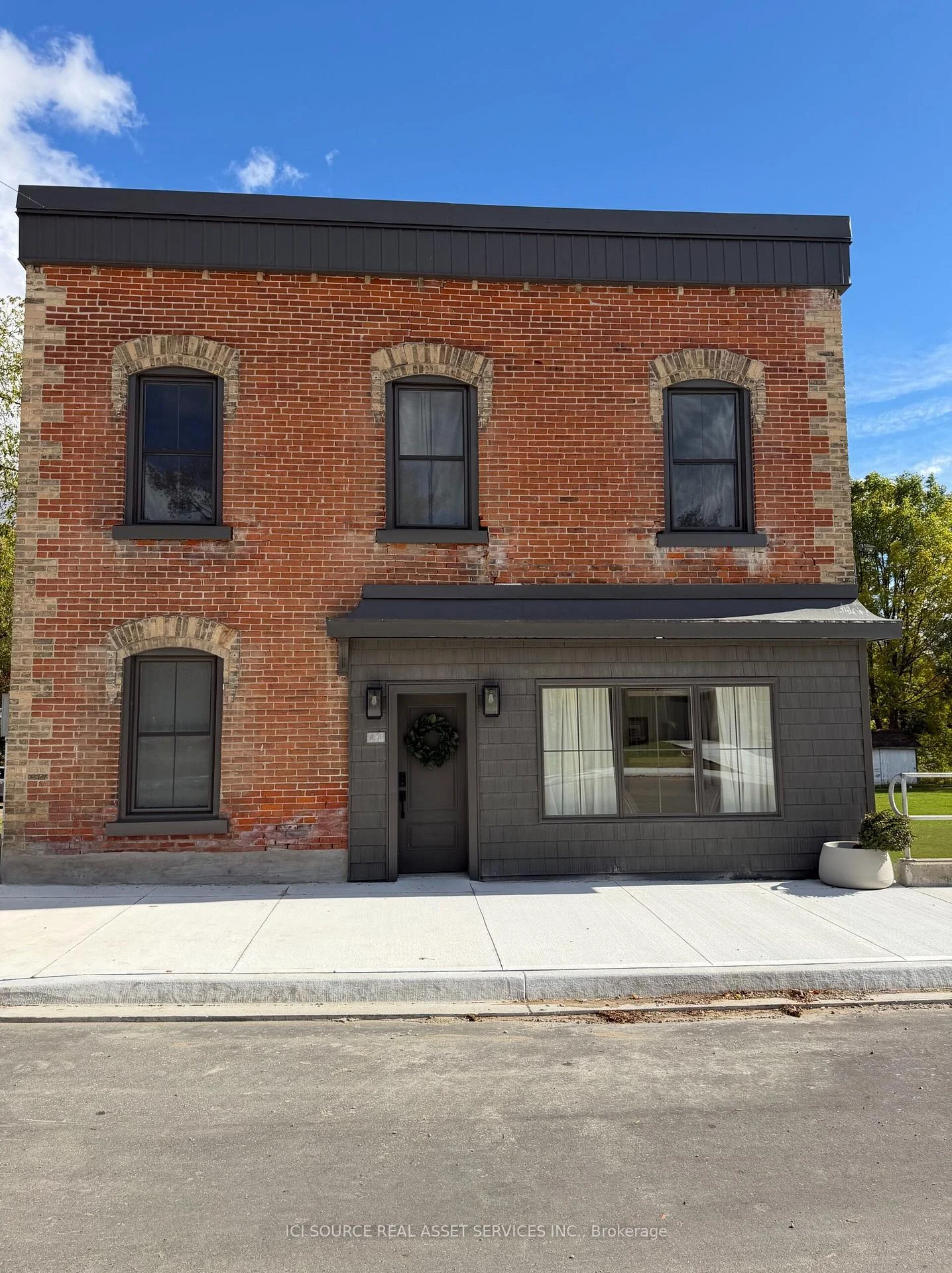 Photo 1 of 27 Arthur Street W, Minto — HOMEH